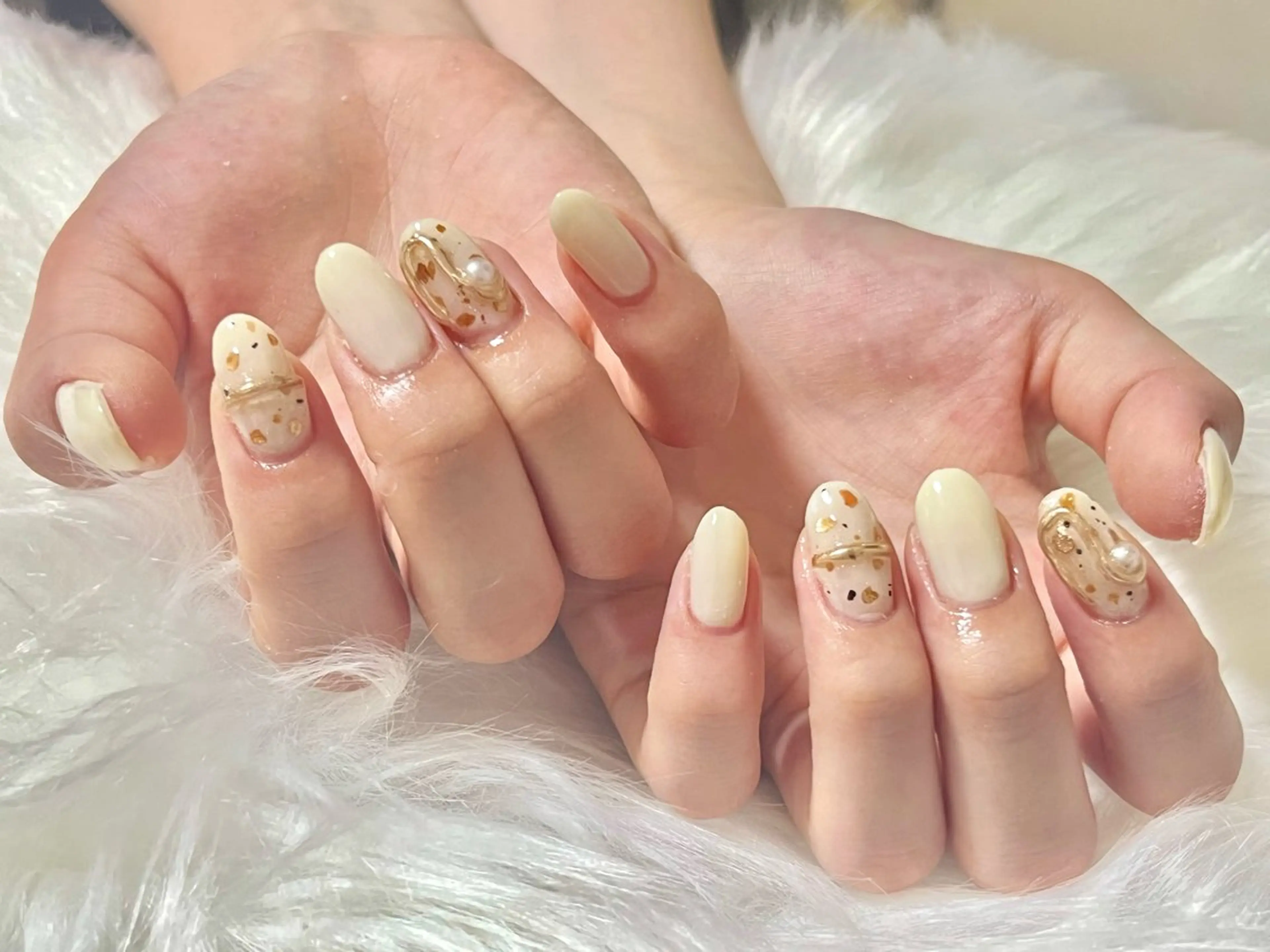 ネイル hohomi .のネイルデザイン