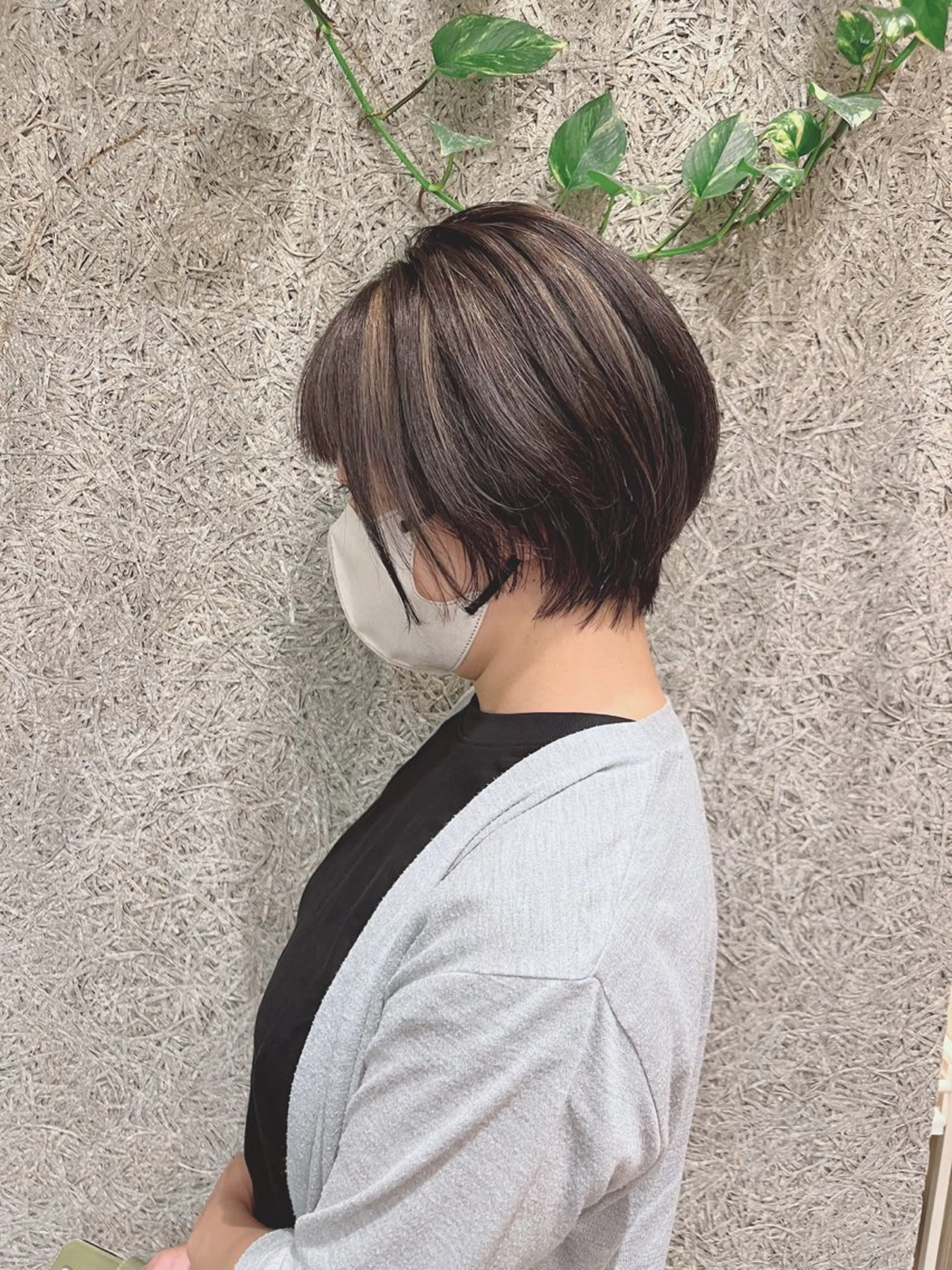 ショート カラー 宮原 佳苗のヘアスタイル