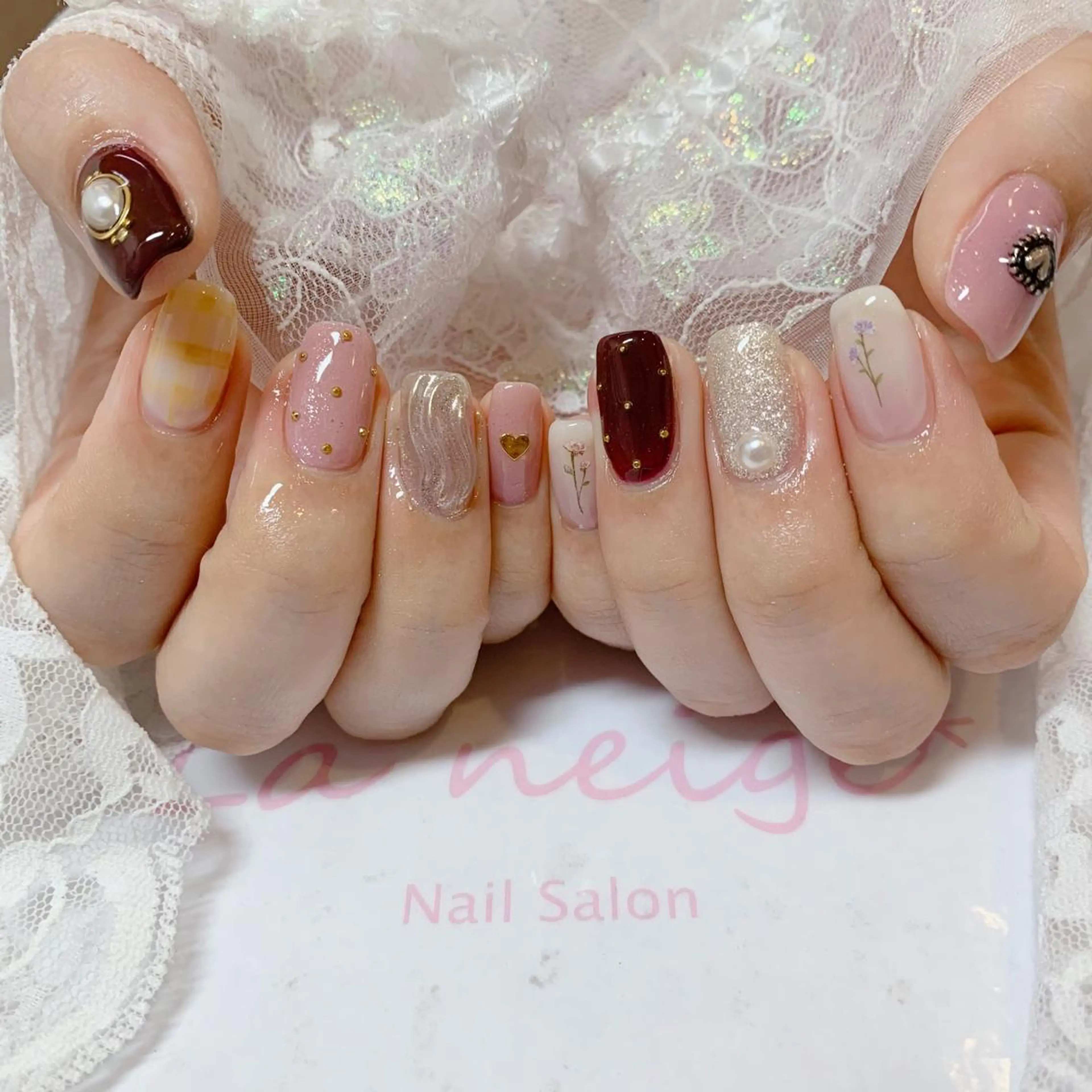 ネイル ハンドネイル La neige* yuki 🥯🍑のネイルデザイン