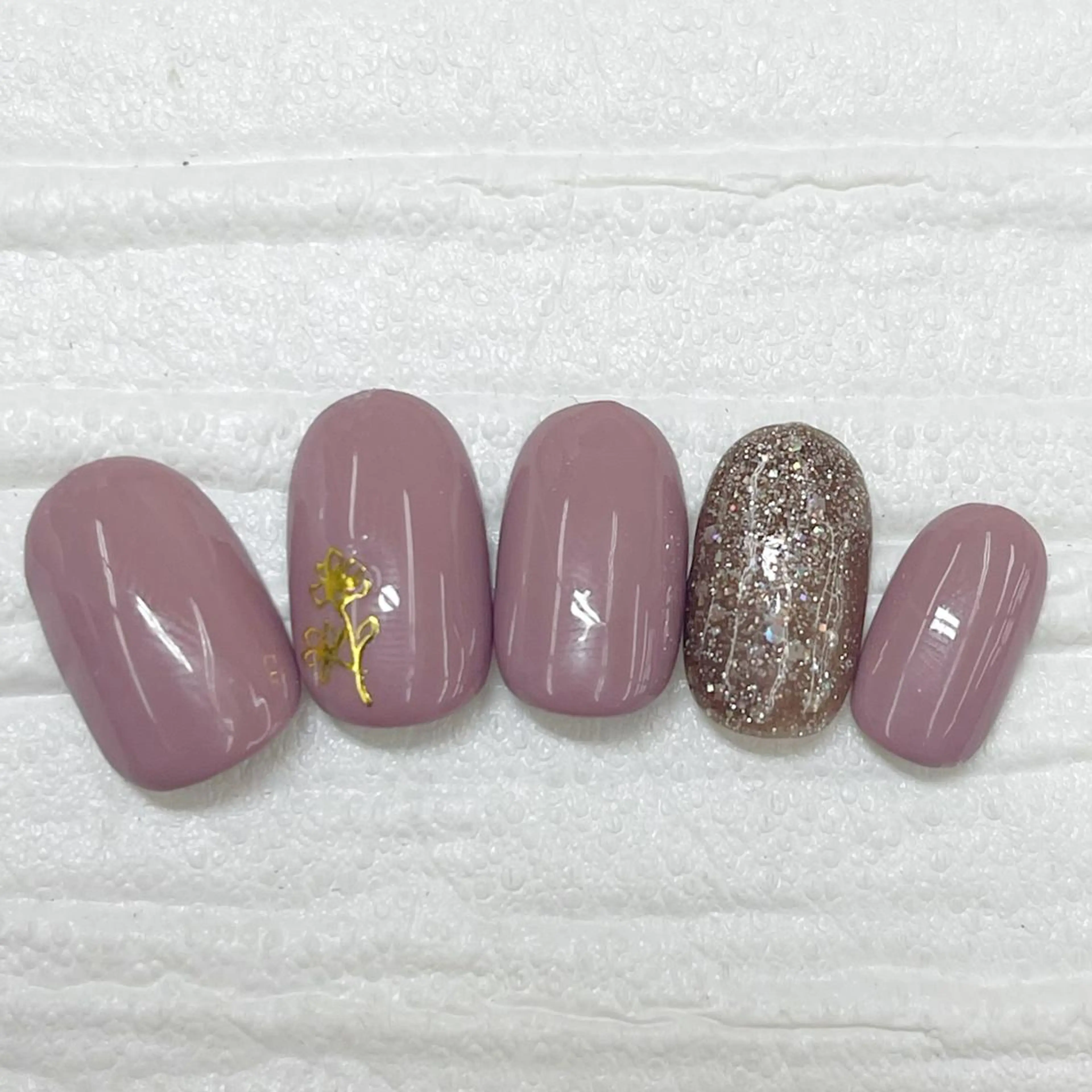 ネイル Nail salon Honey Beeのネイルデザイン