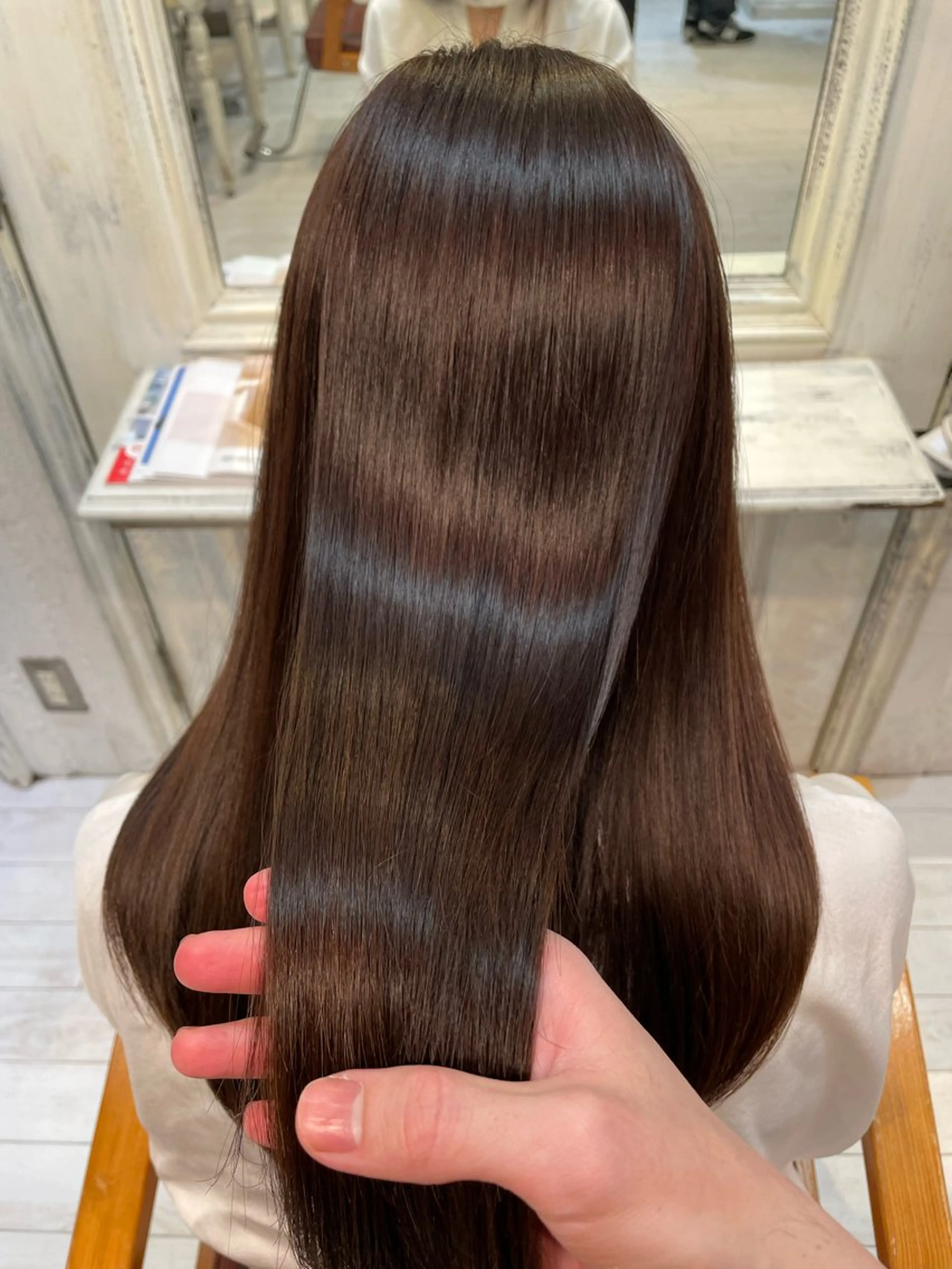 ロング カラー 髪質改善 縮毛矯正 liko by maris所属・髪質改善／ブリーチ 宮武　湧斗のヘアスタイル