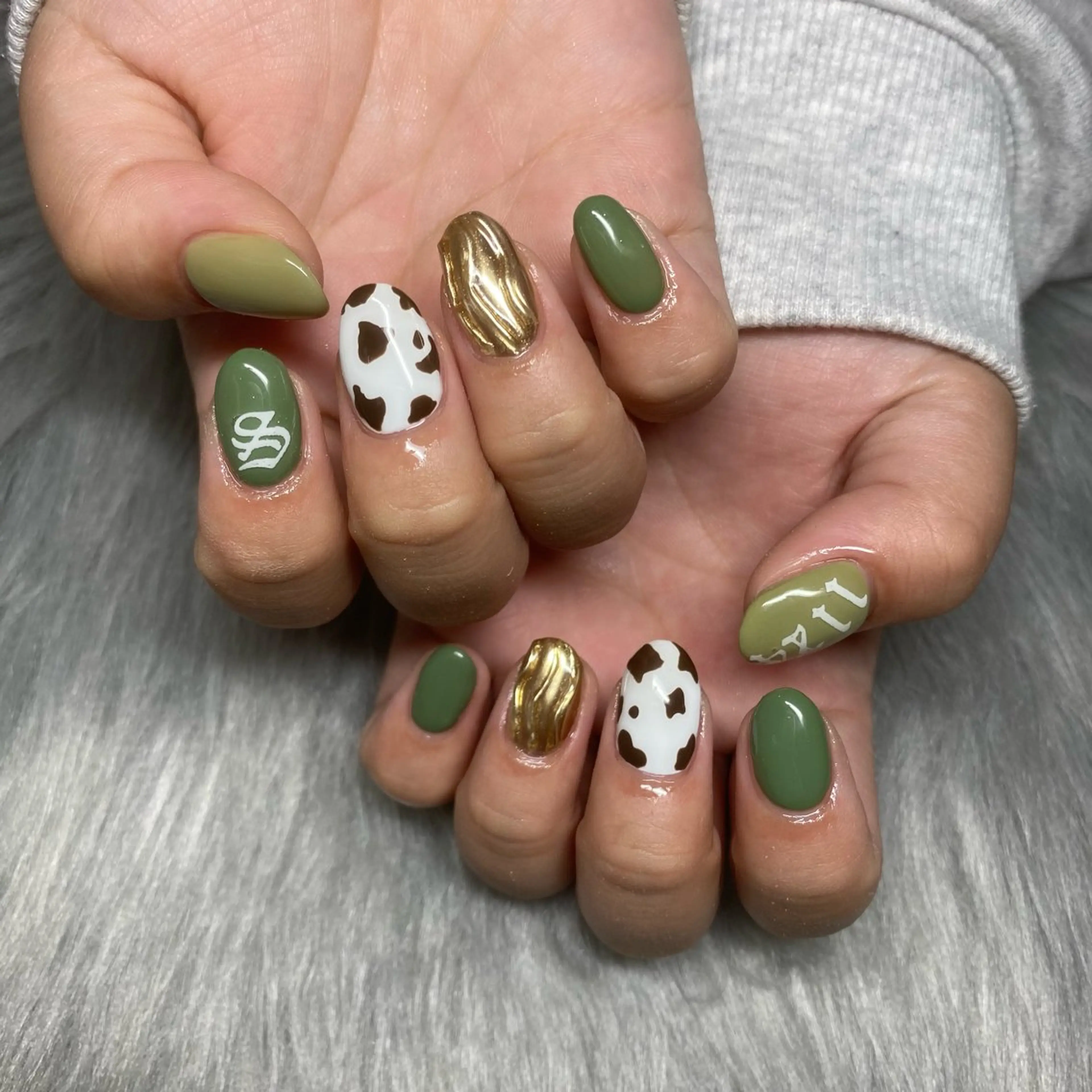 ネイル y's　beauty 京橋店のネイルデザイン