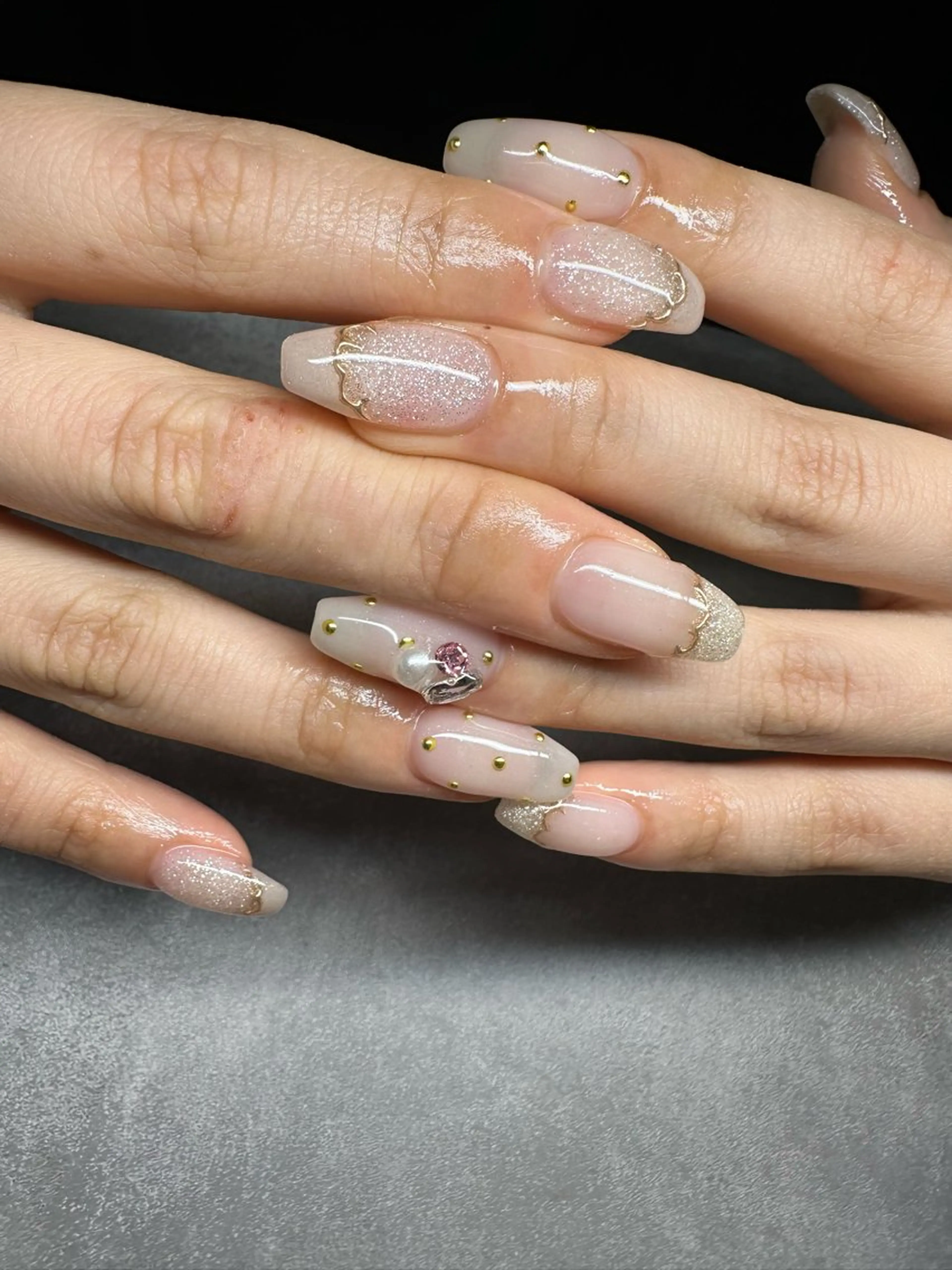 ネイル 高野 梨紗子のネイルデザイン