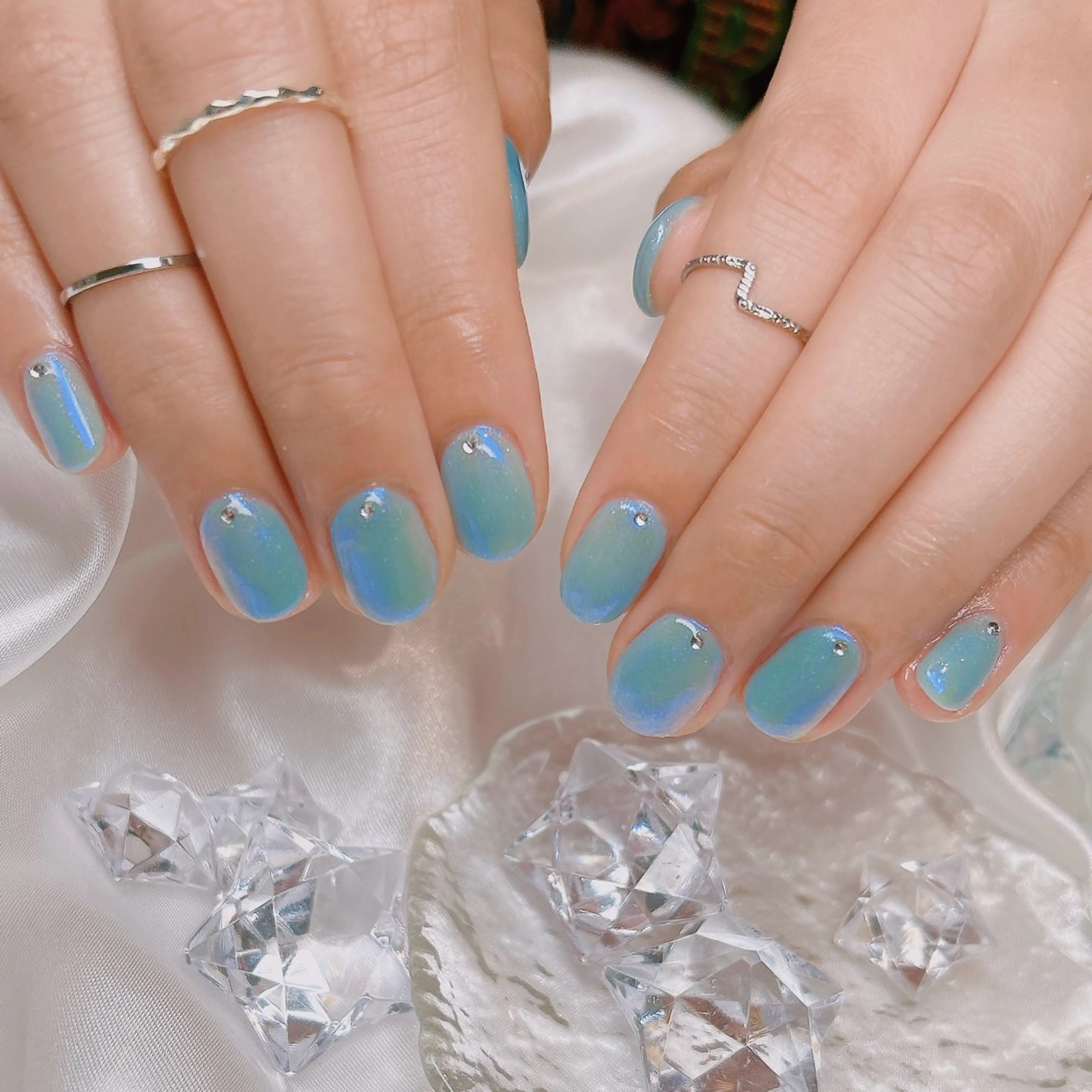 ネイル ブルー 水色 ミラーネイル junna のぞいてねのネイルデザイン