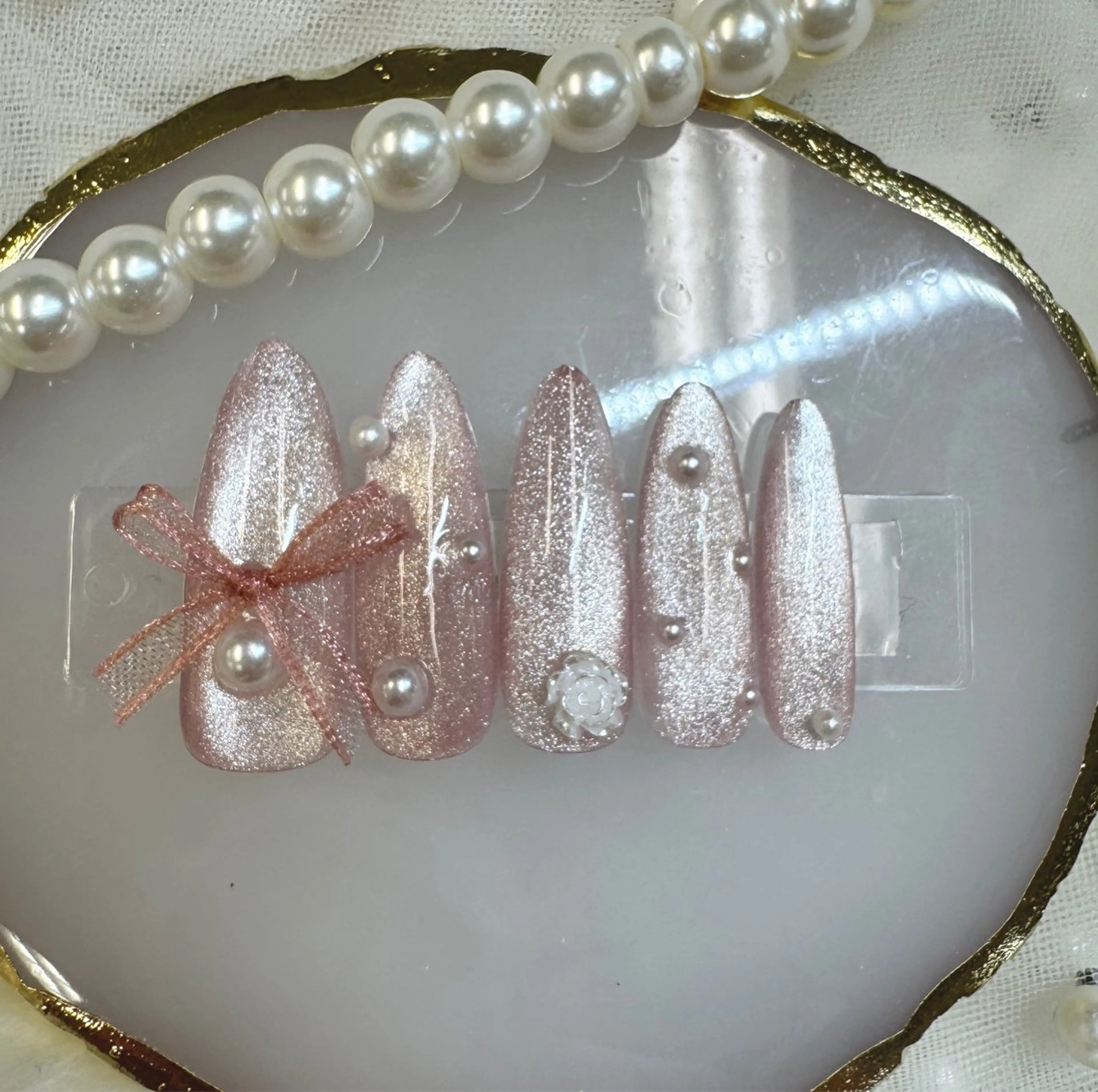 ネイル アートネイル フットネイル フレンチネイル ジェルネイル ガラスフレンチ クイーンズネイル銀座所属・Queeens nailのネイルデザイン