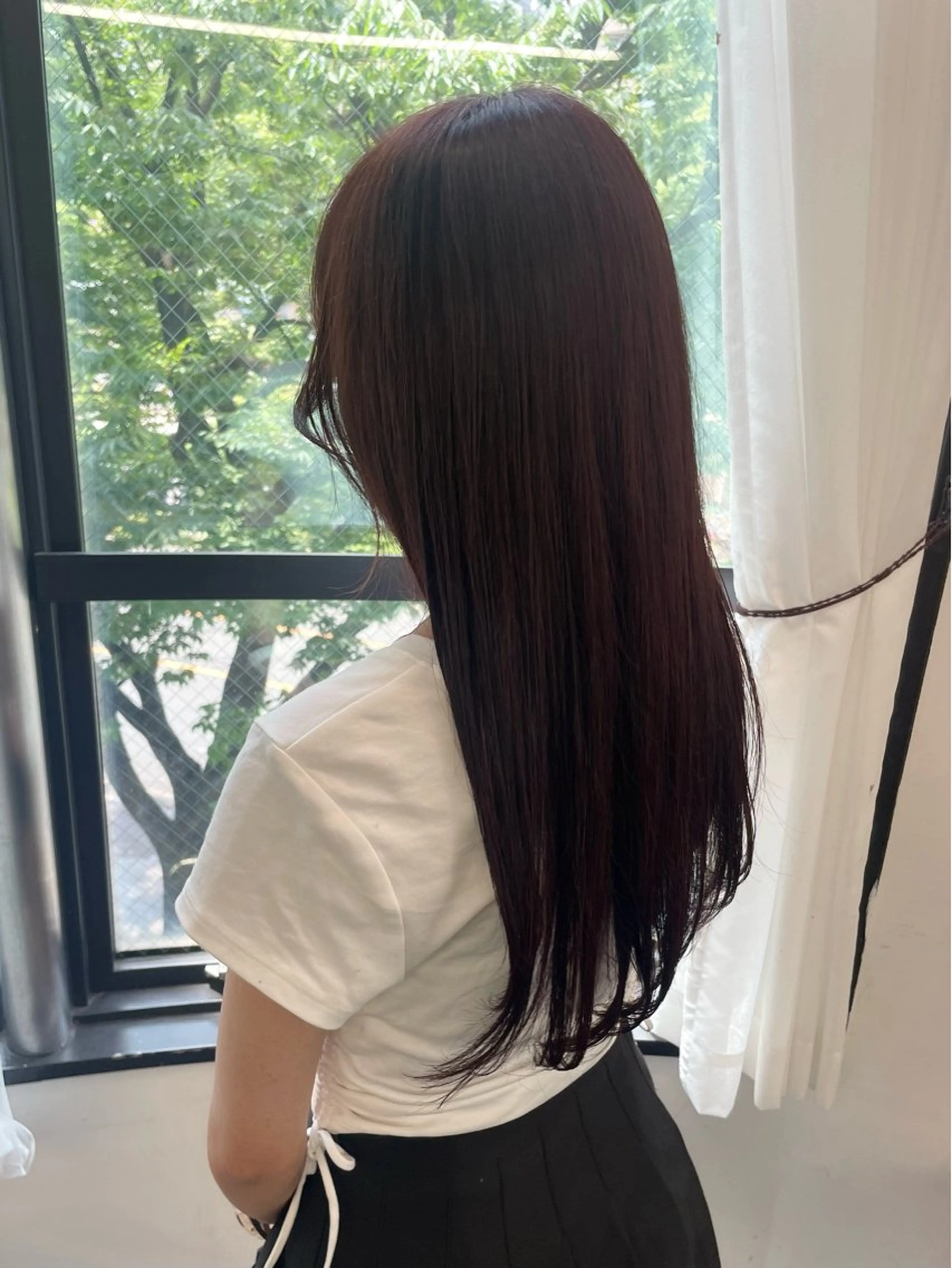 セミロング カリン/ カット・ブリーチのヘアスタイル