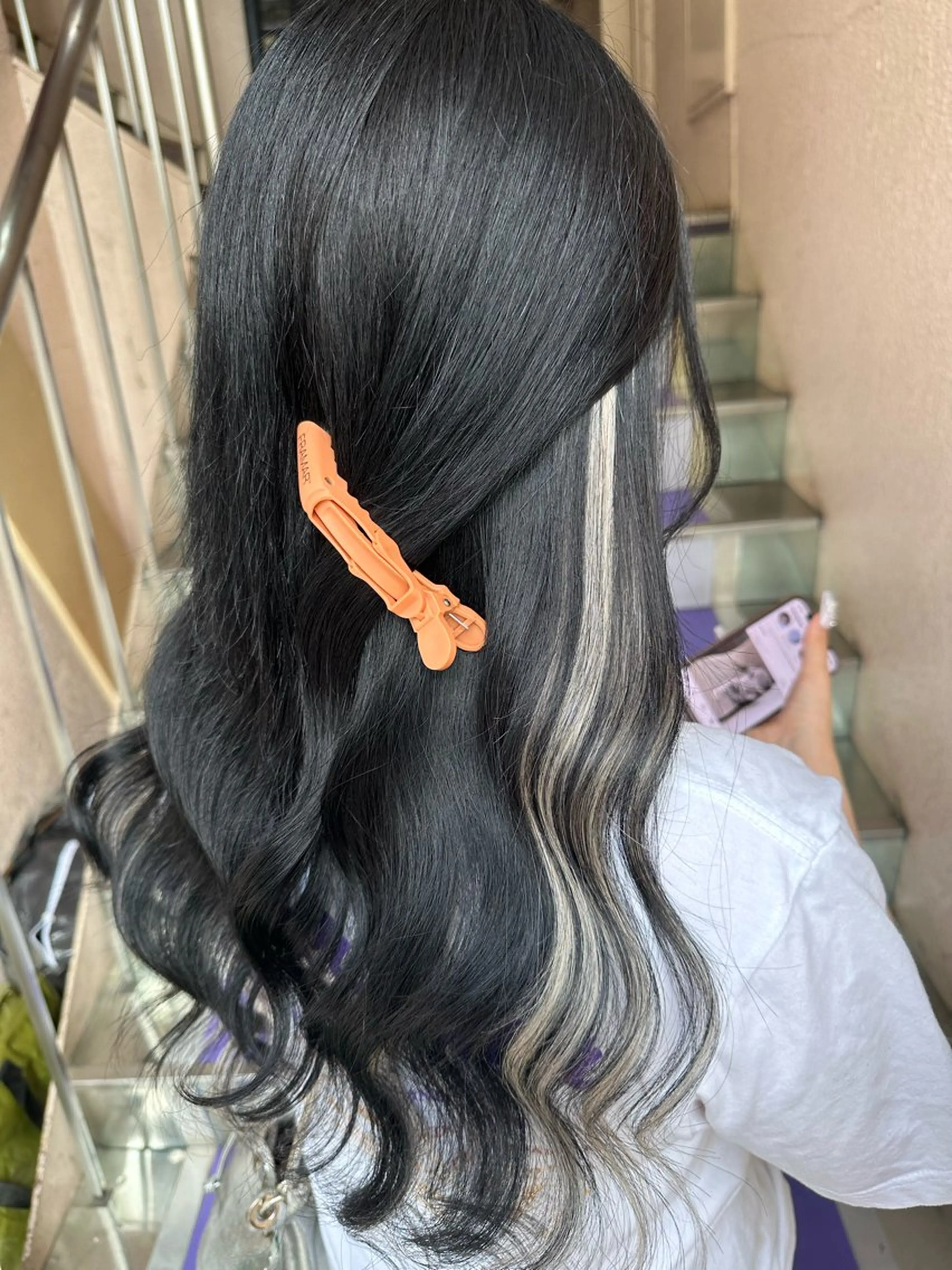 ヘアカラー エクステ レイヤーカット/ カラー/長谷恵花のヘアスタイル