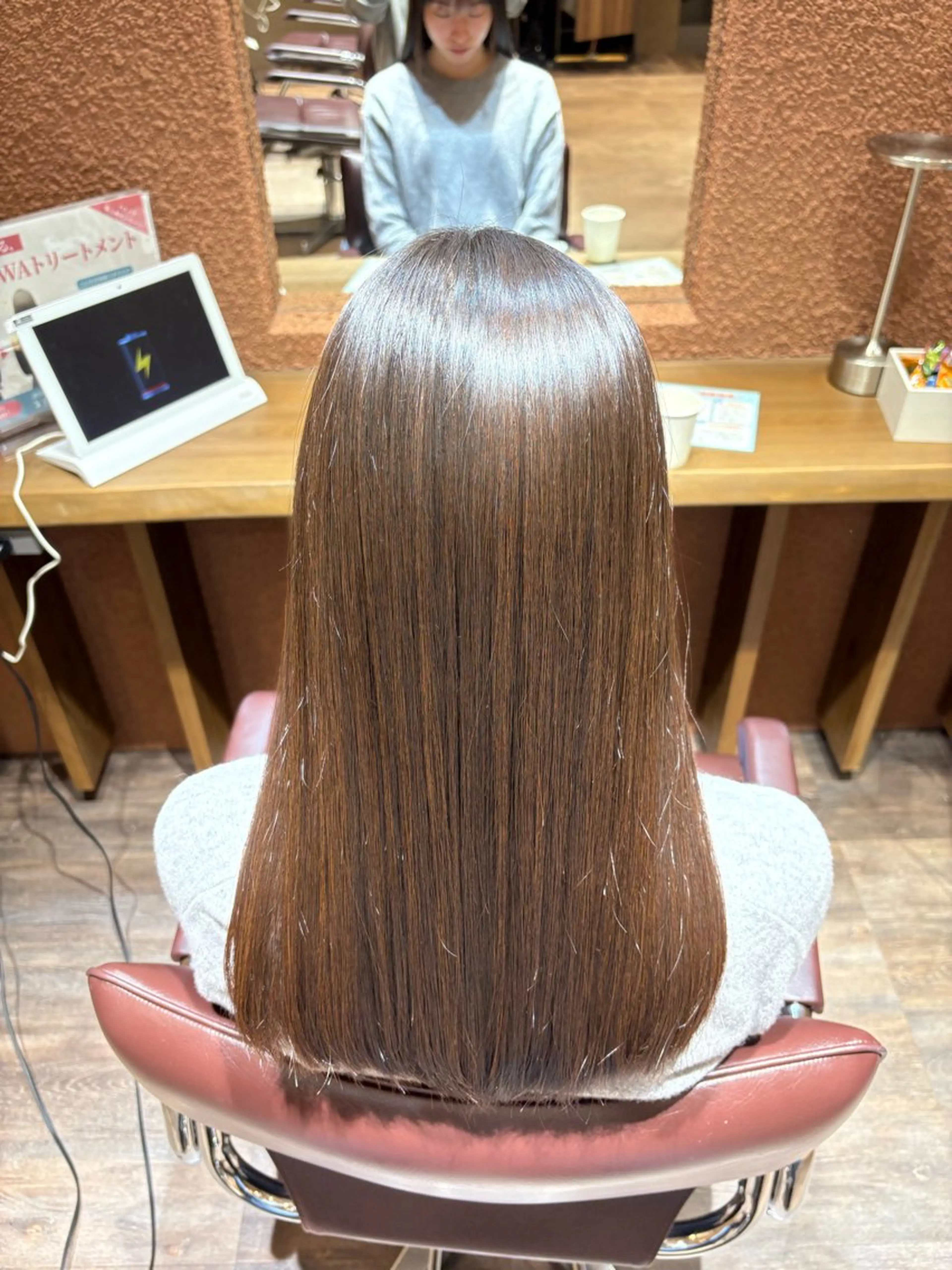 カット✂️ ＋ ブラウンカラー🟫 ＋ベースTR🍀の写真