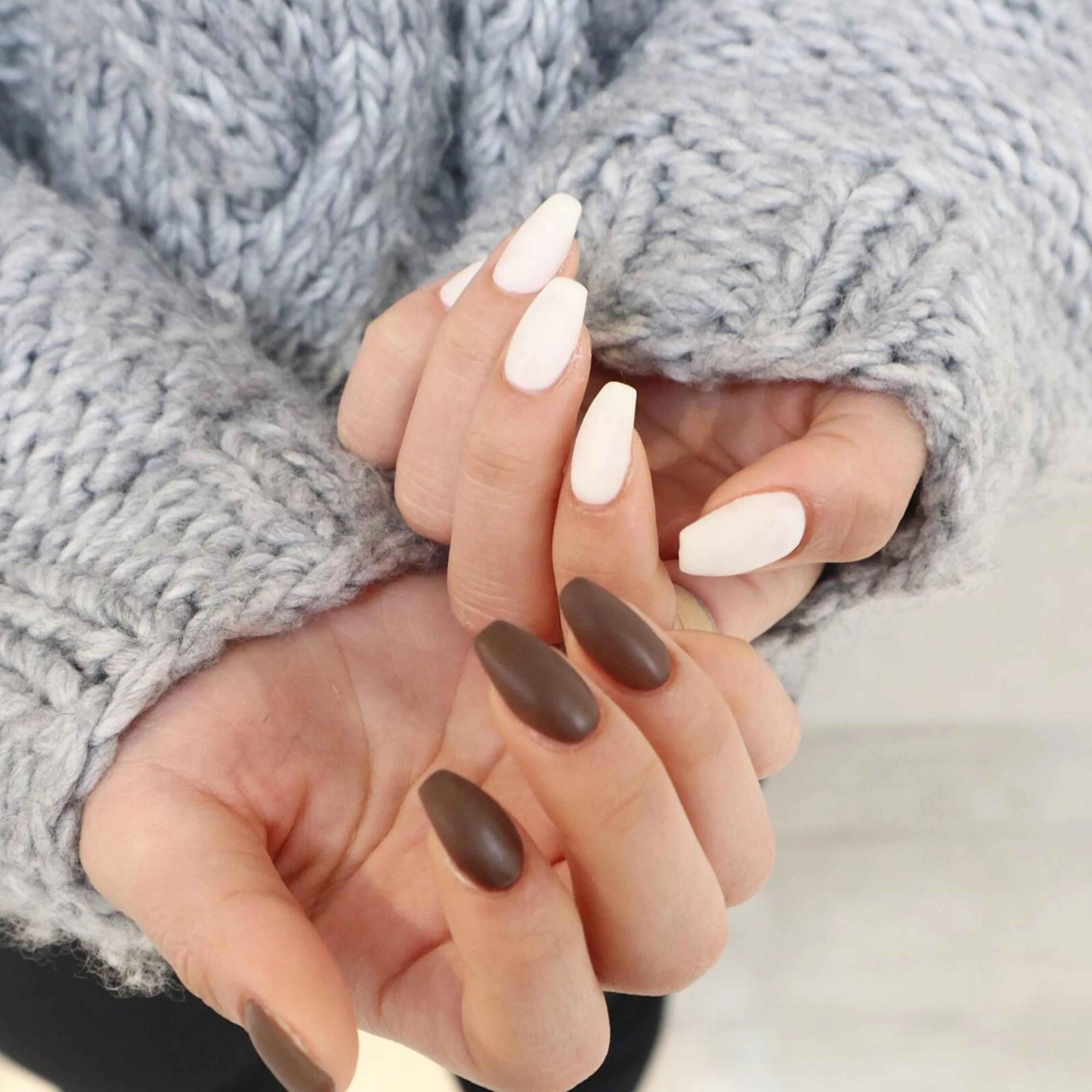 ネイル Elio所属・Elio 国泰寺のネイルデザイン