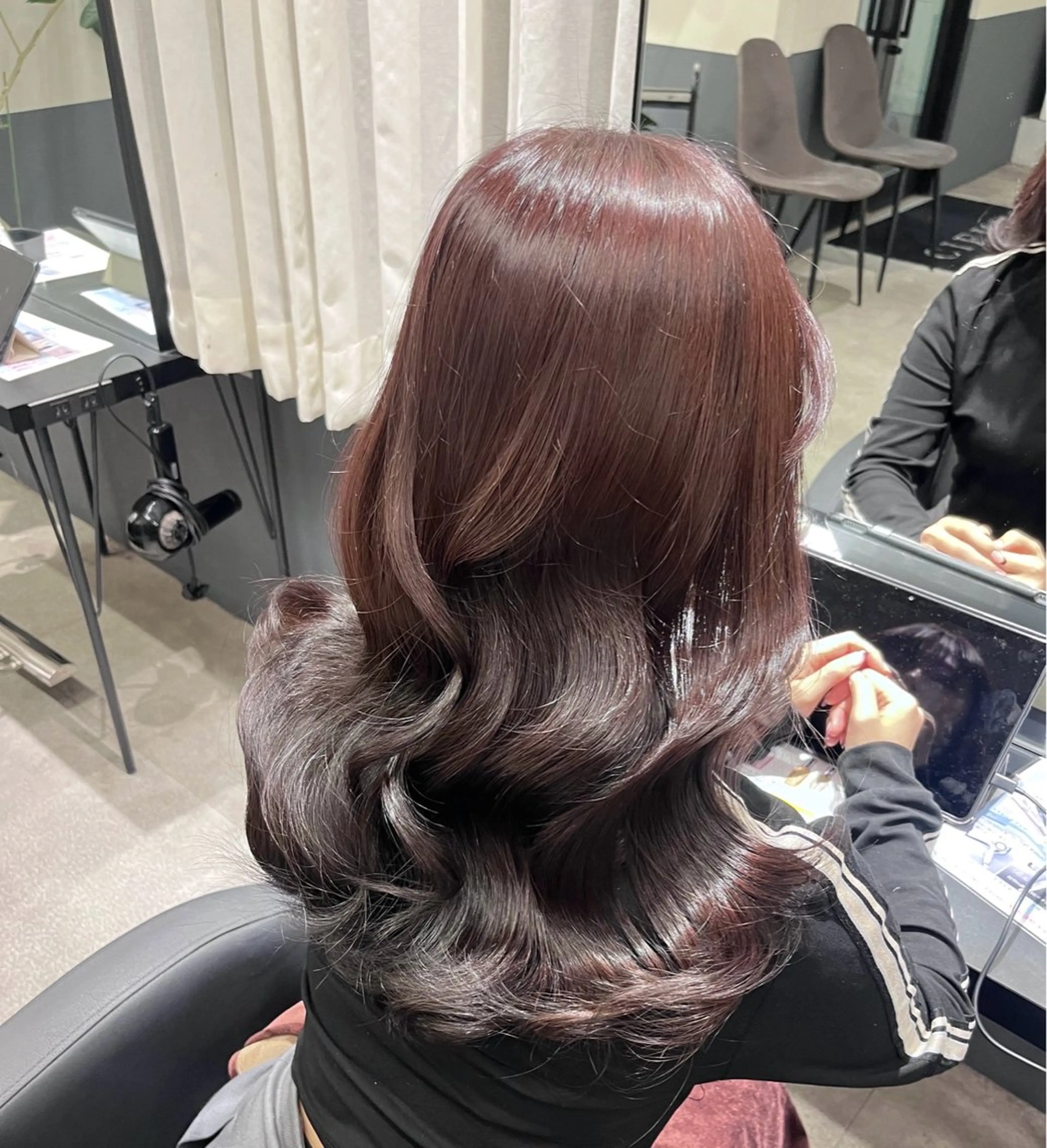 セミロング カラー ヘアカラー EMMA🤍 CIERA.心斎橋のヘアスタイル