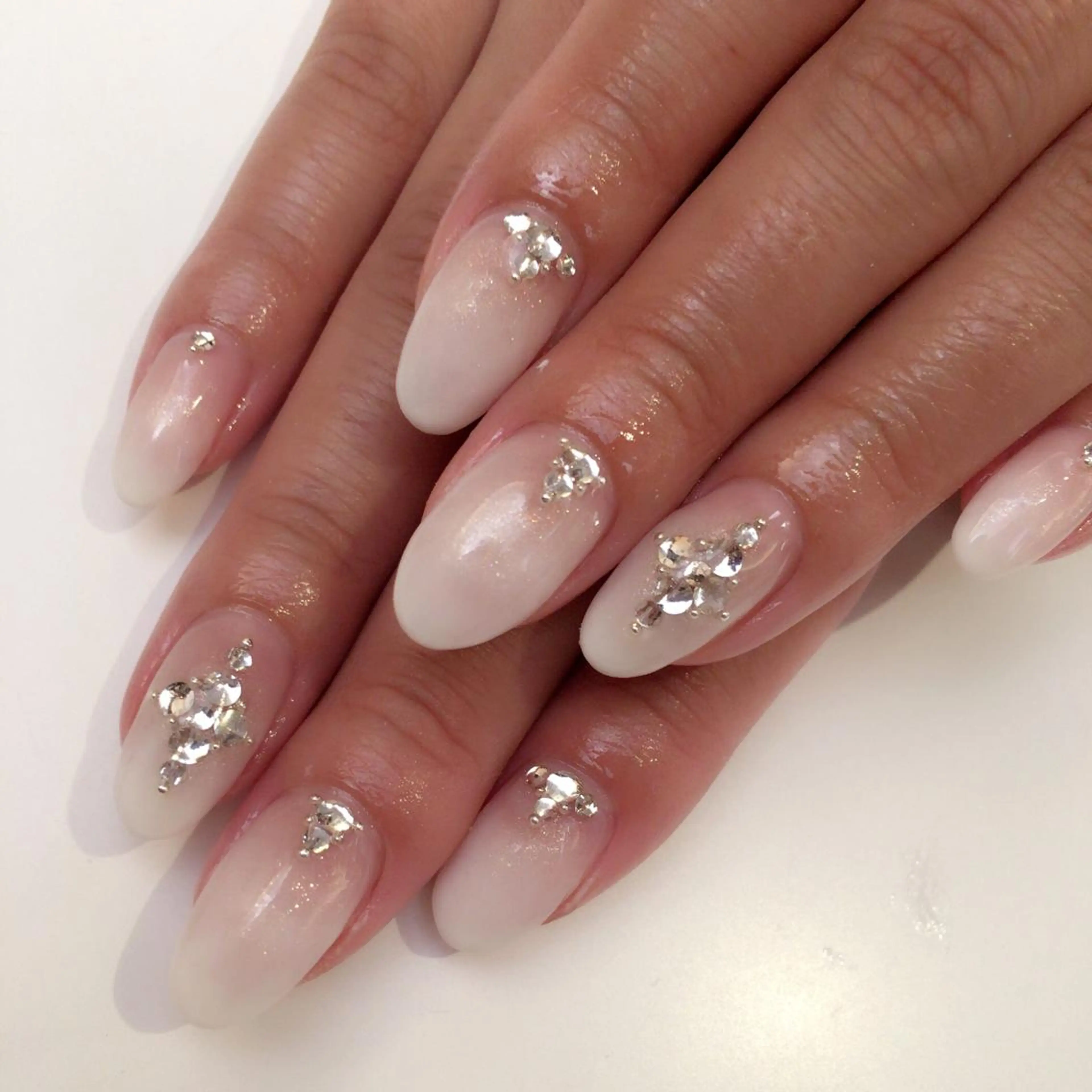 ネイル キラキラネイル Nailroom Mocaのネイルデザイン