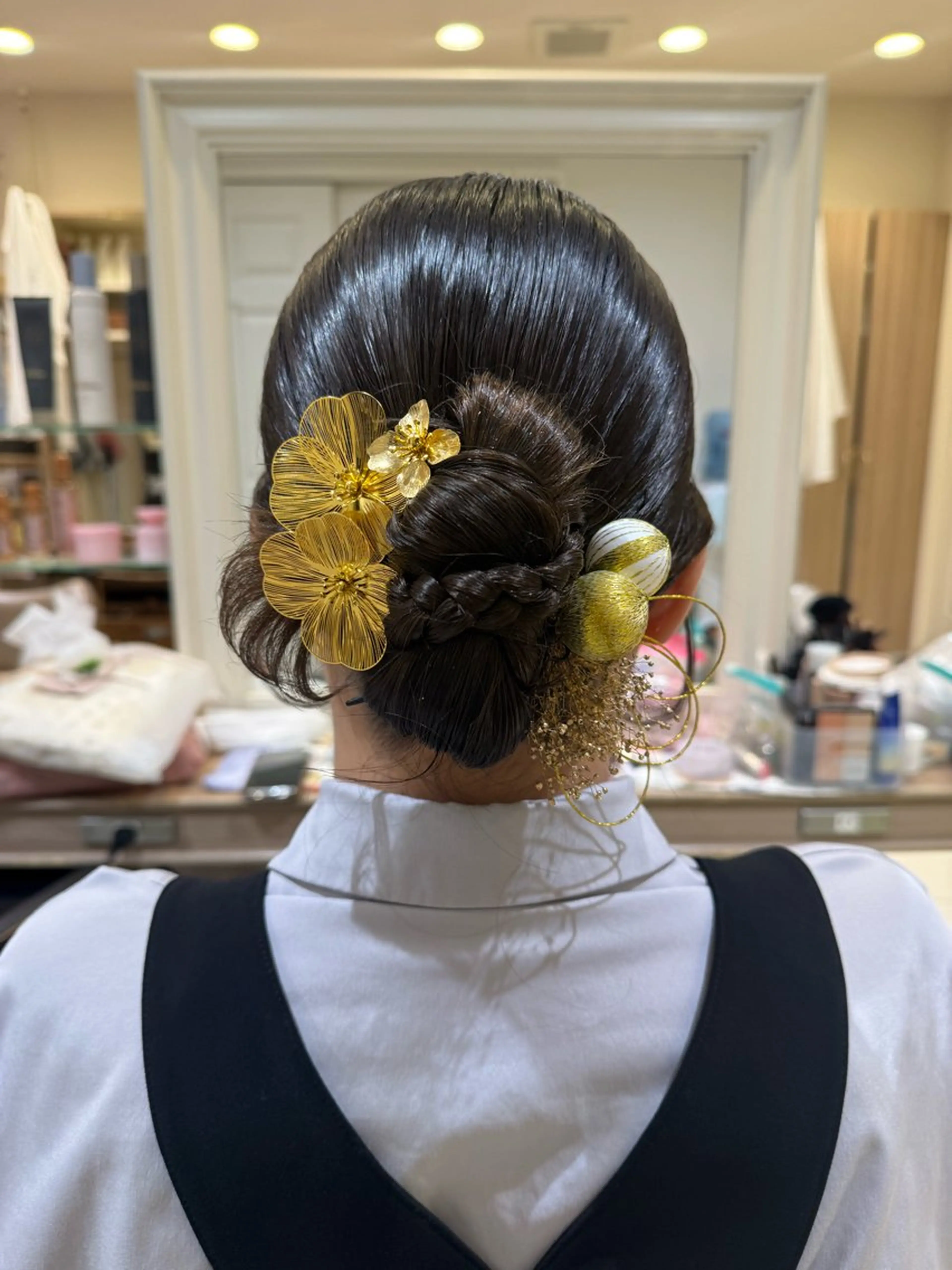 セミロング ヘアアレンジ ヘアセット 韓国ヘアメイク🎀/ 縮毛矯正✨山本媛香のヘアスタイル