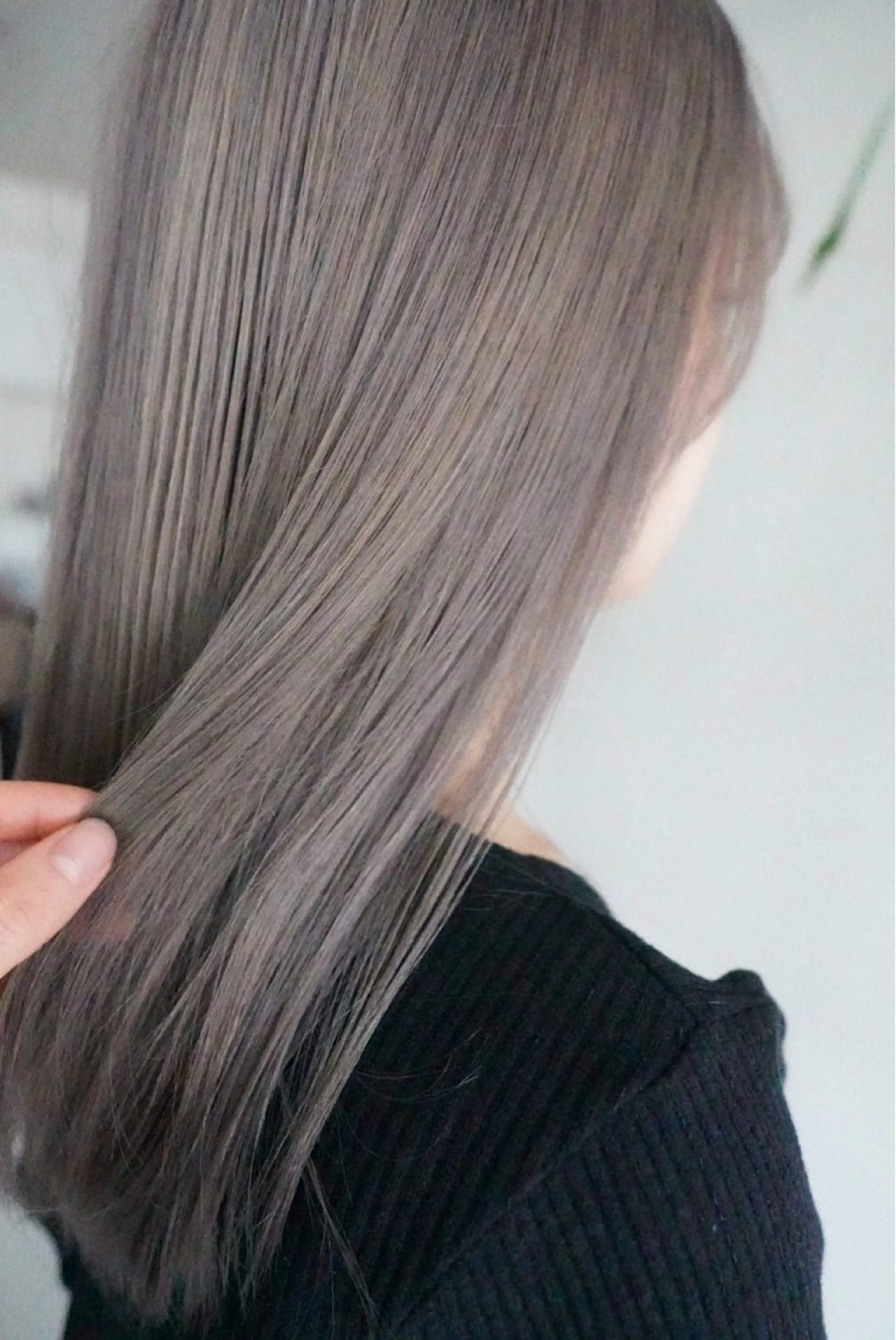 ロング カラー 💛🤍U too e’s 鎌倉🧸のヘアスタイル