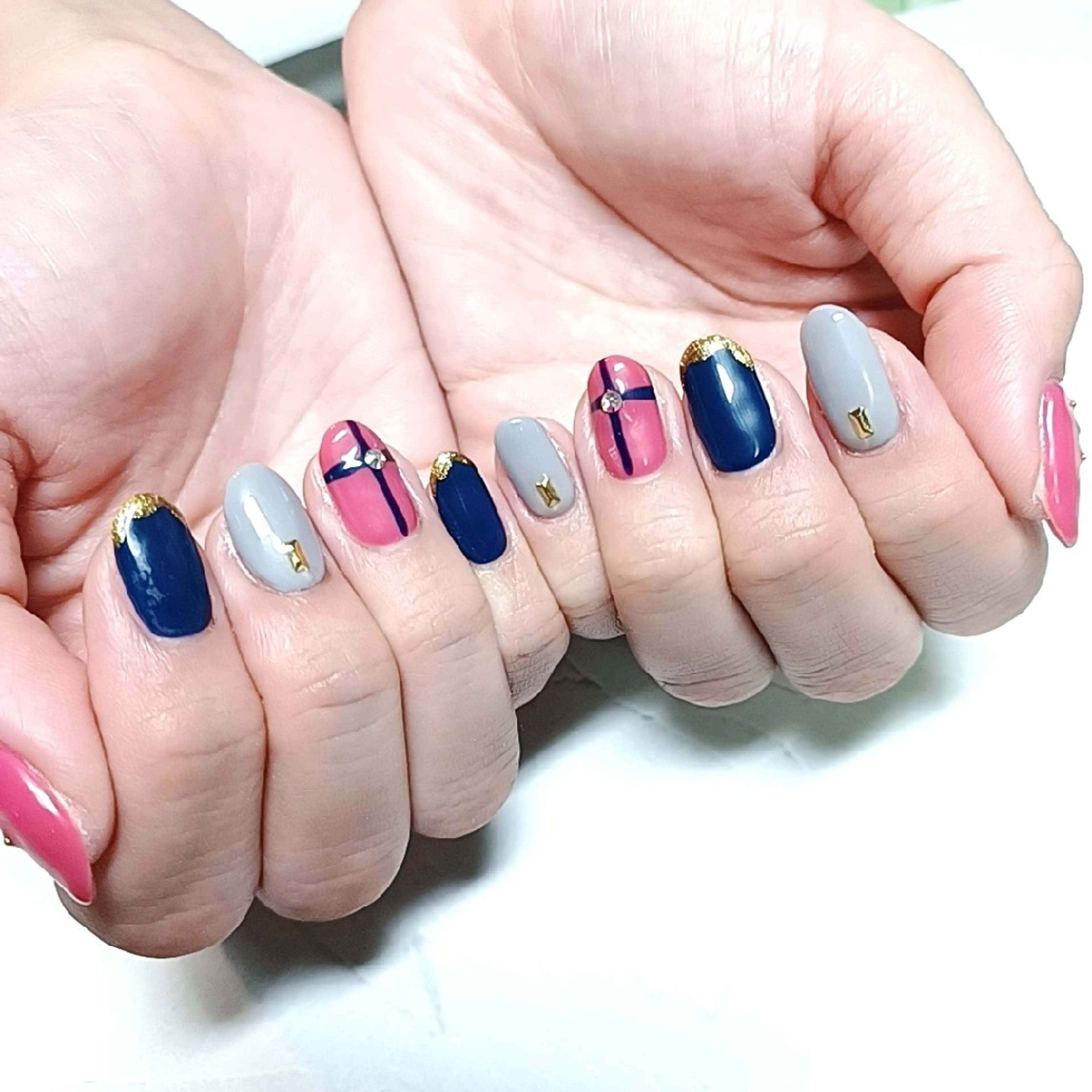 ネイル 本間 いつみのネイルデザイン