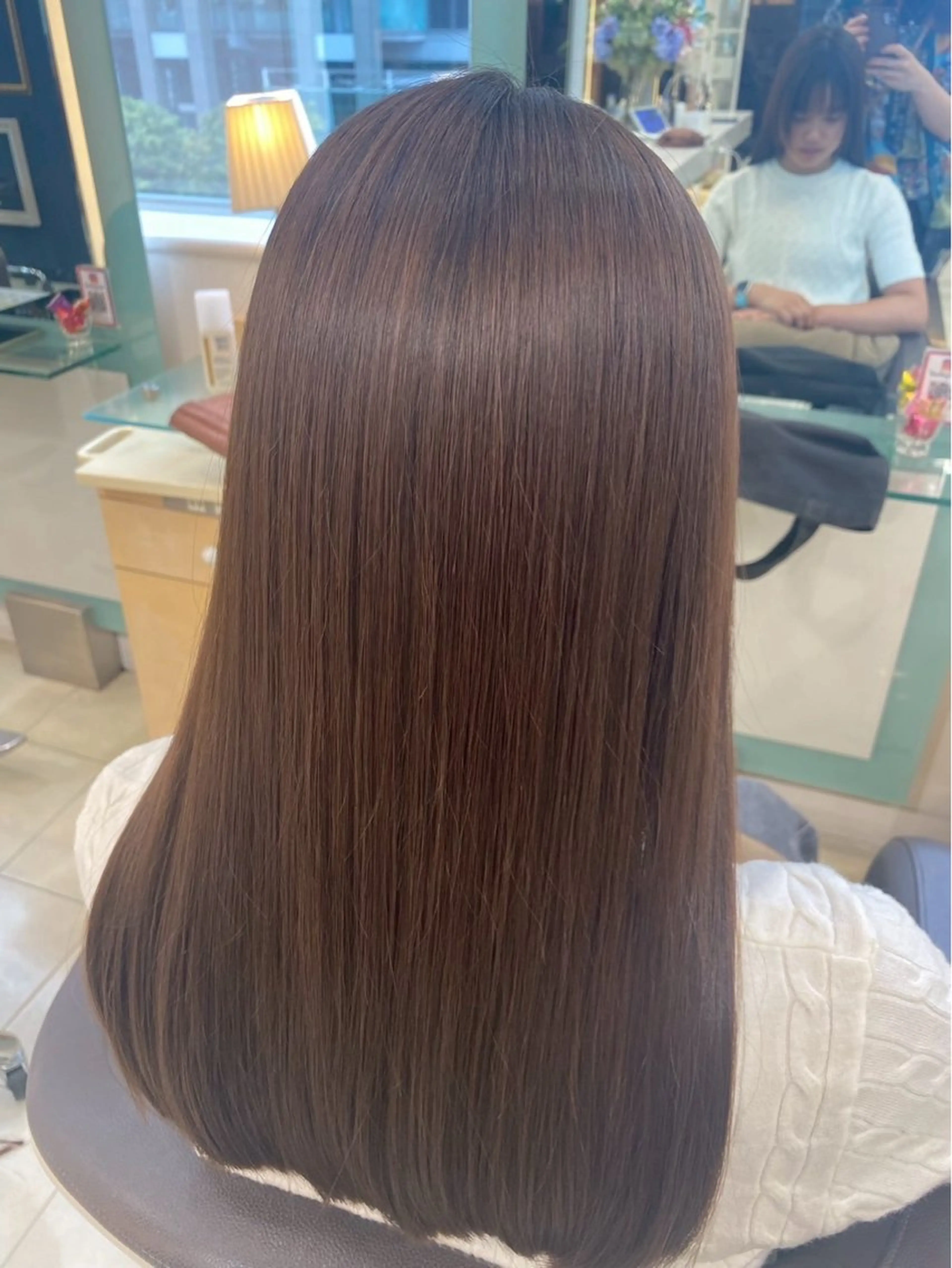 カラー 🦄 岡田 詠 🦄のヘアスタイル