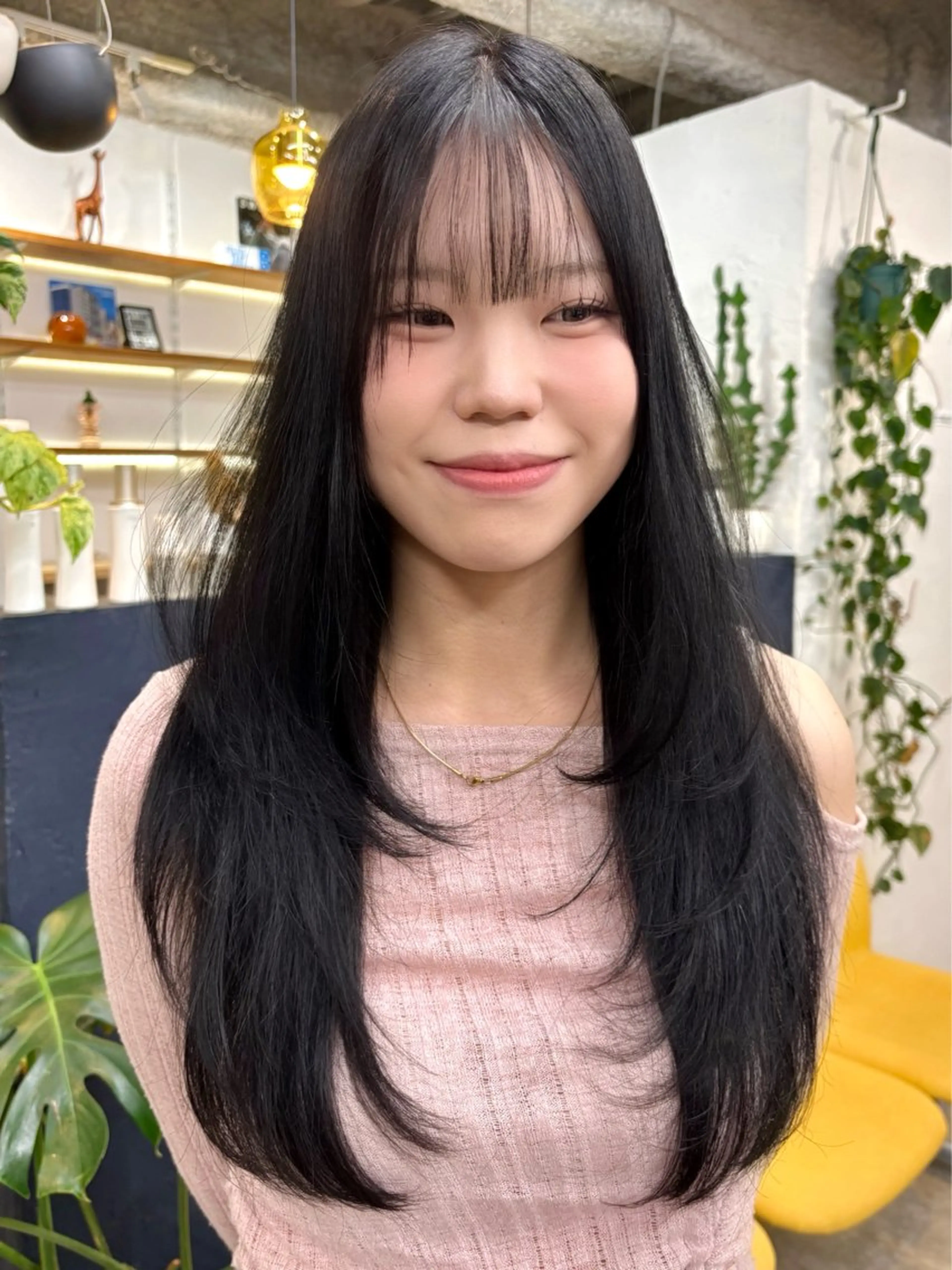 ロング ロングレイヤー ピンクブラウン ピンクラベンダー ボブ レイヤーカット 暖色カラー/天神/ ヘイマサクラのヘアスタイル