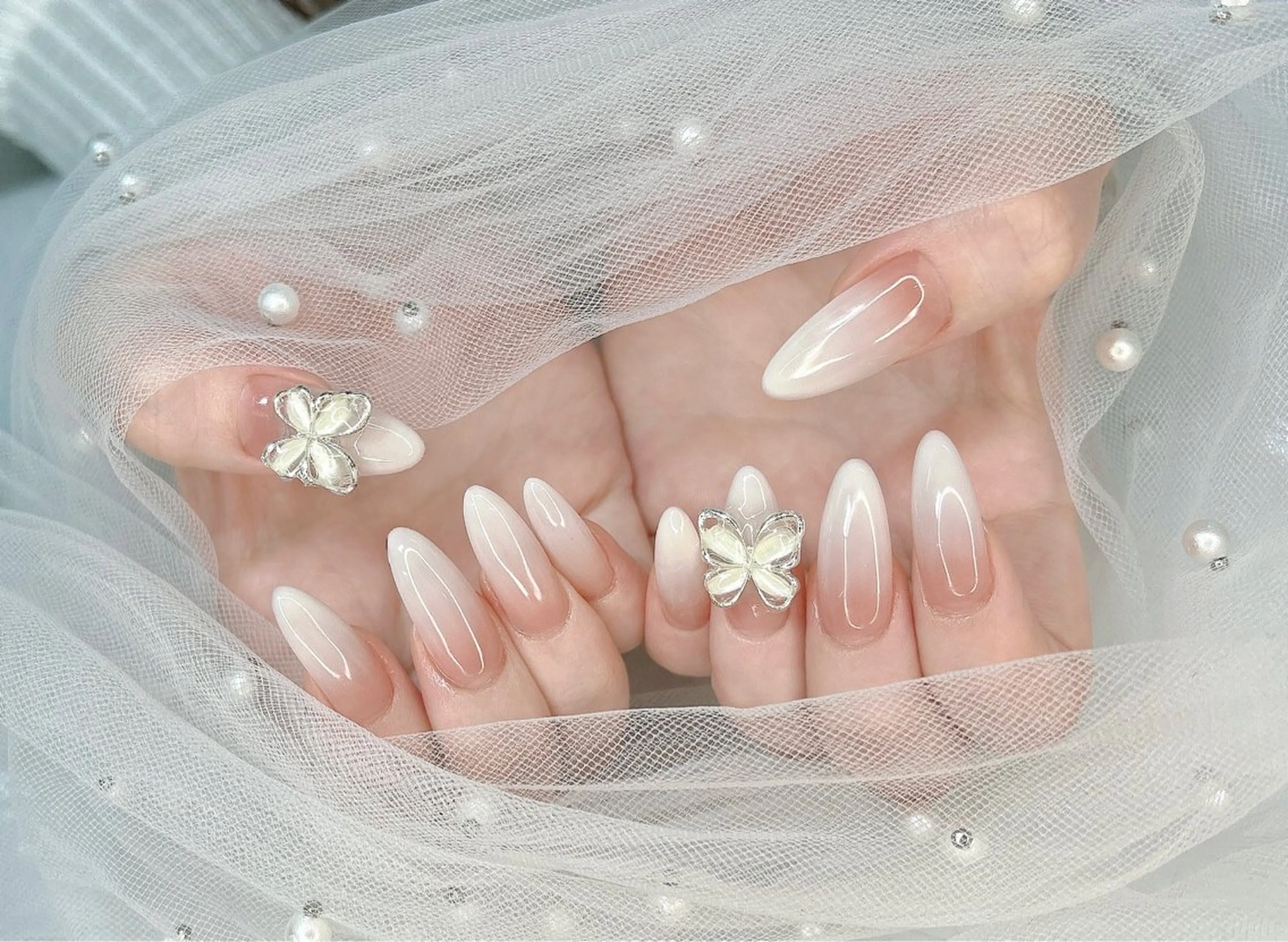 ネイル ハンドネイル フットネイル R salonのネイルデザイン