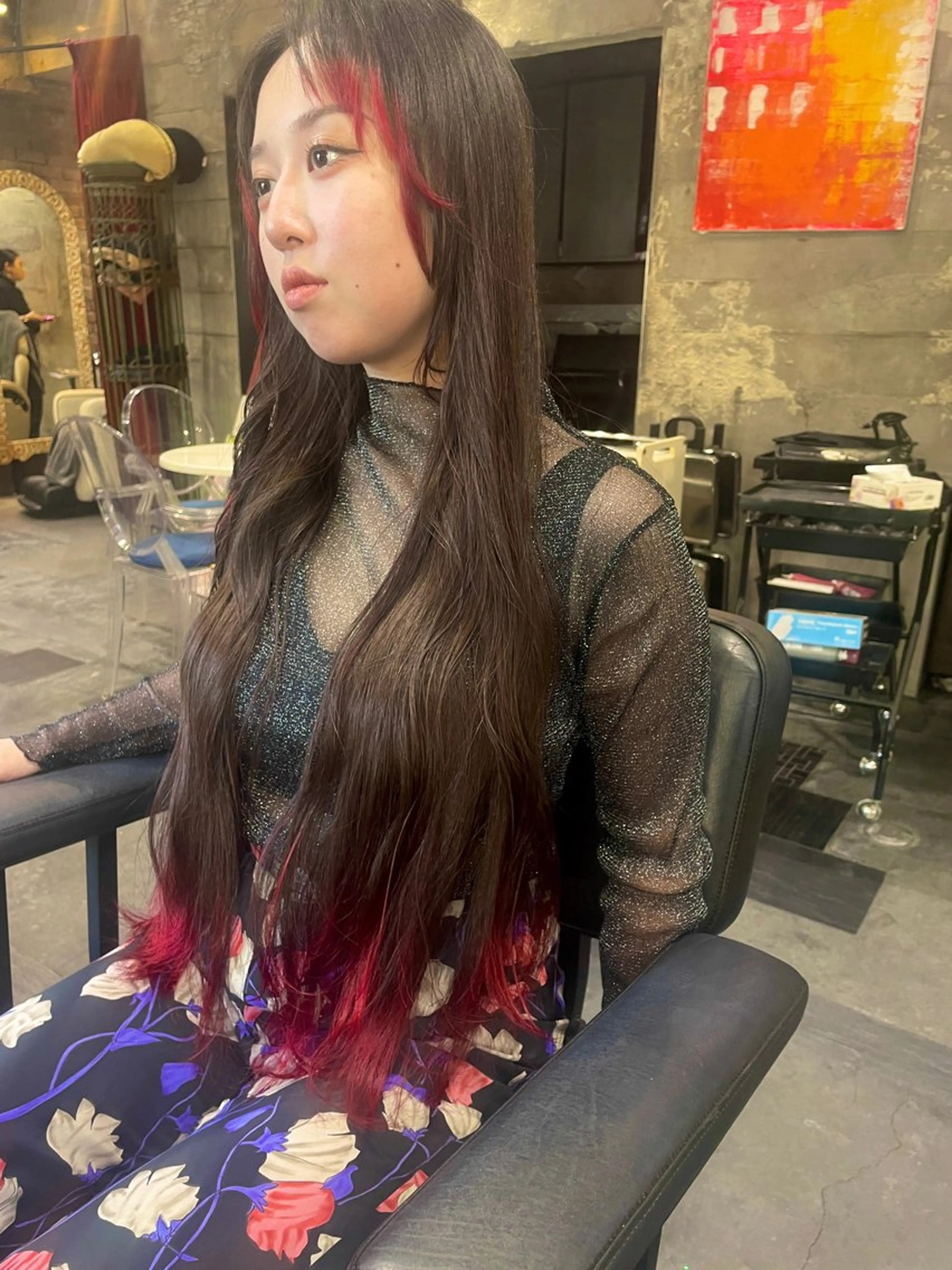 ロング カラー ヘアカラー ブリーチ＆縮毛矯正 🧸tomoki🧸のヘアスタイル