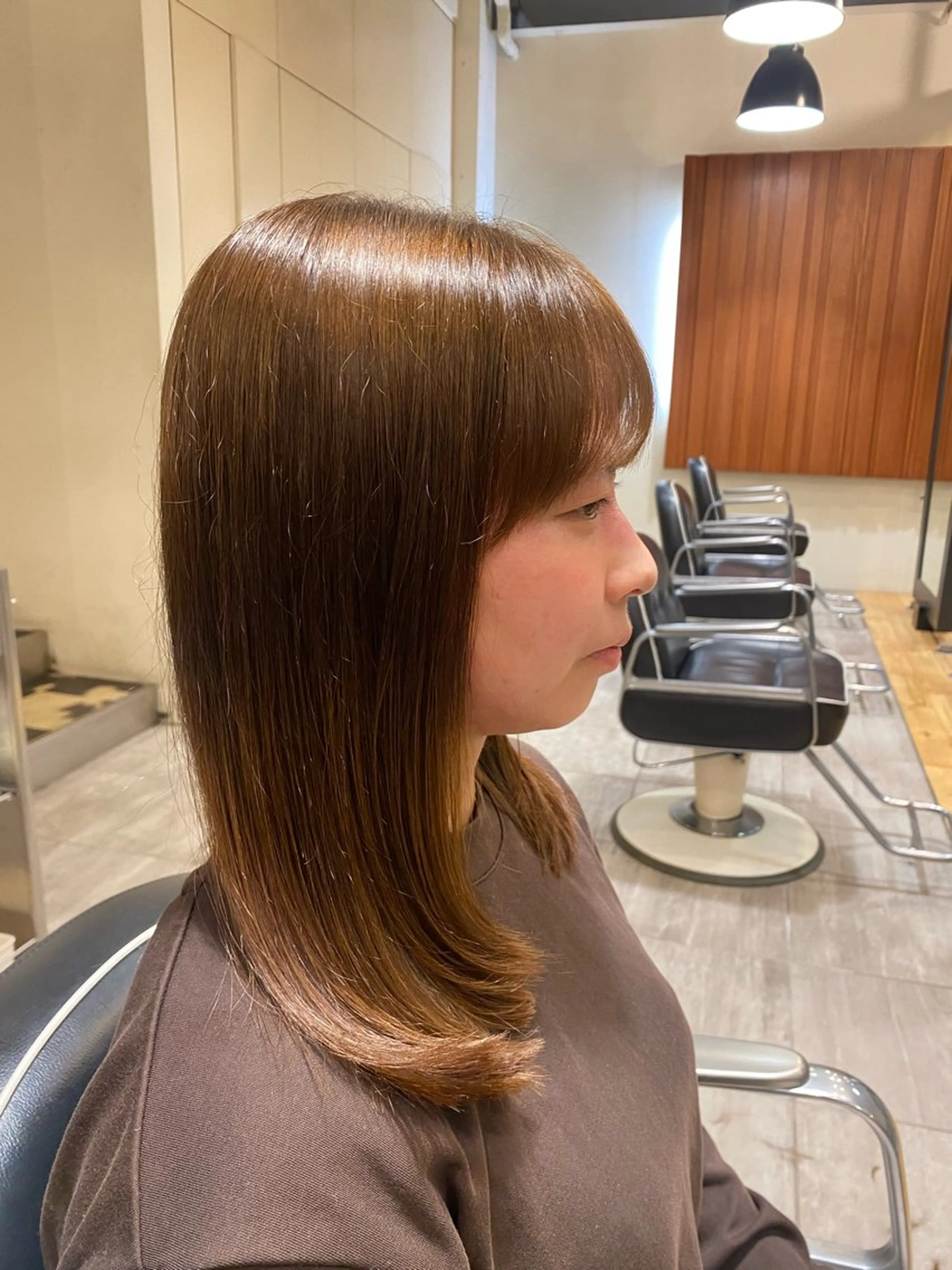 ロング 西出 Nishideのヘアスタイル