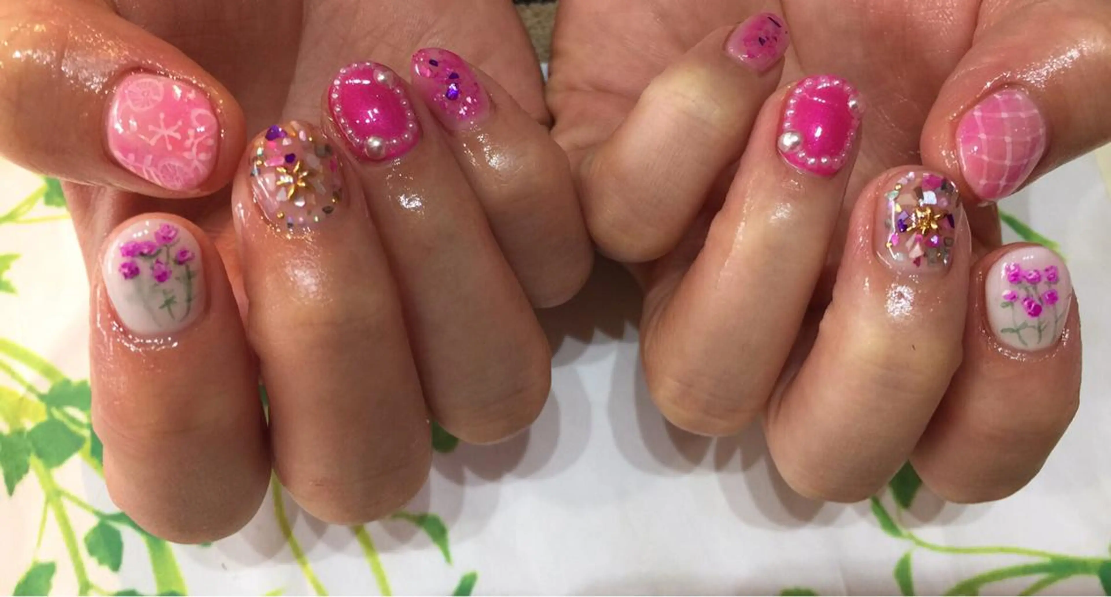 ネイル アートネイル ピンク a yakaのネイルデザイン