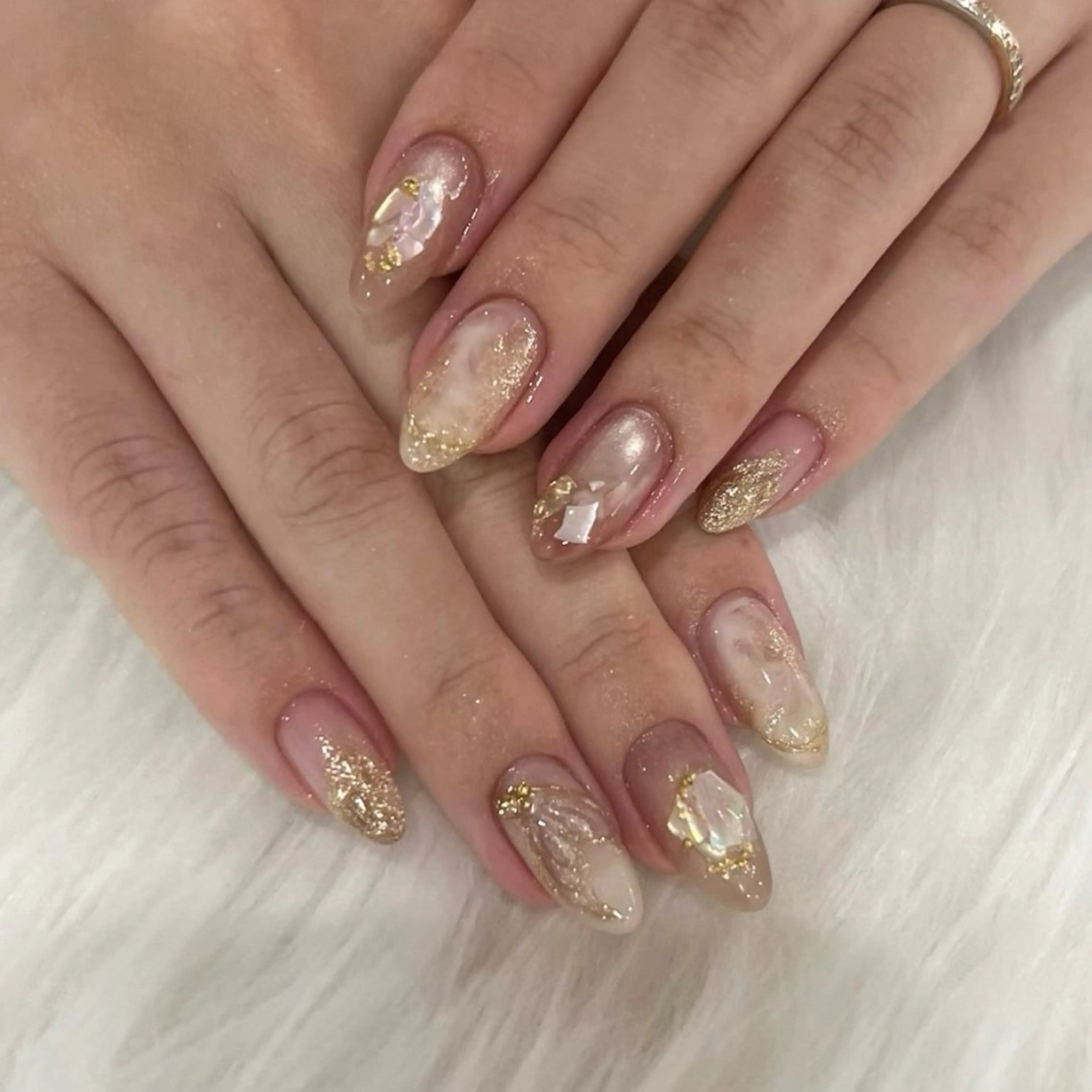 ネイル ハンドネイル 透明感ネイル ｜mahiru.のネイルデザイン