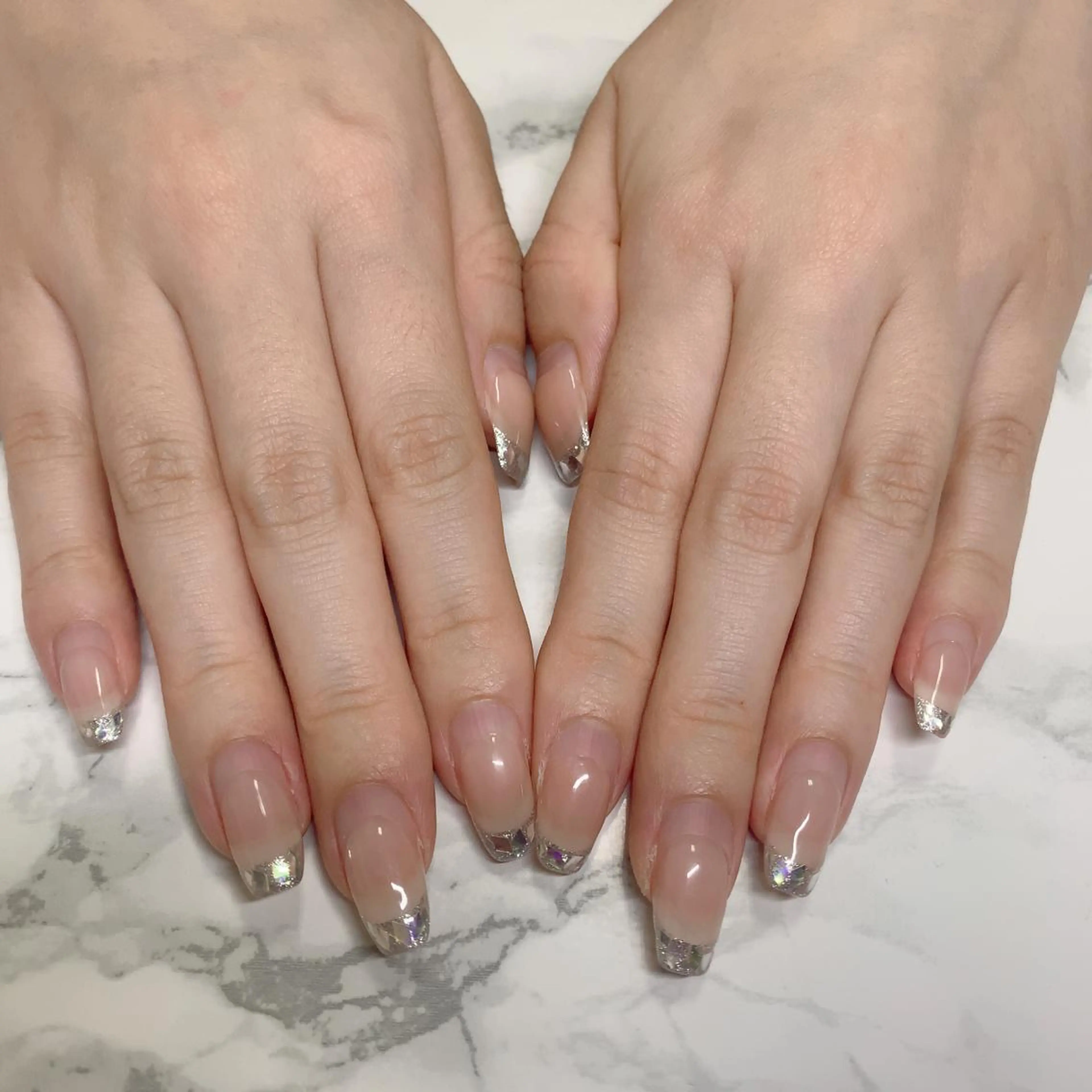 ネイル はな💎ネイル ワンホン、長さ出しのネイルデザイン