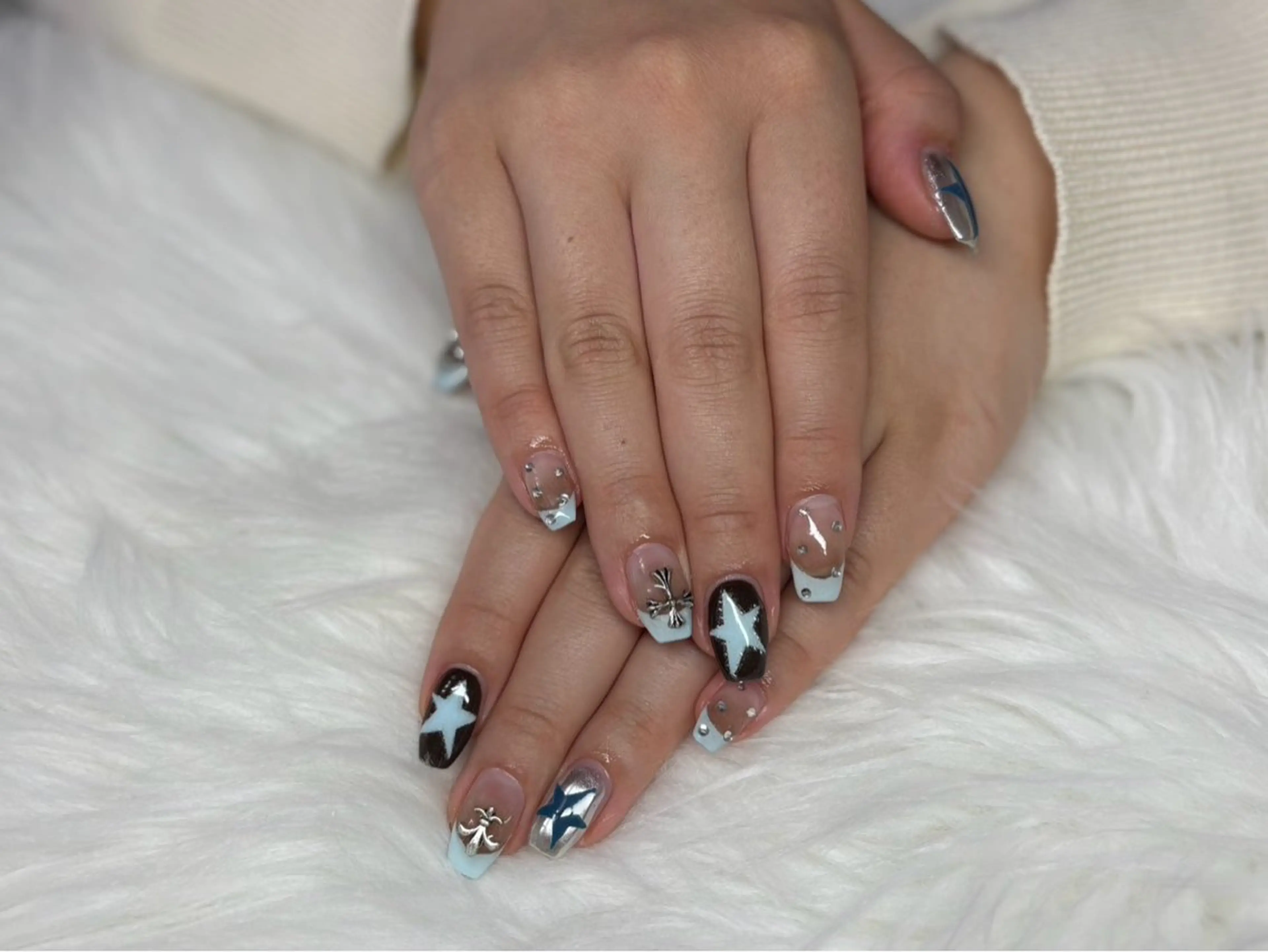 ネイル ネイルサロン ANELAのネイルデザイン