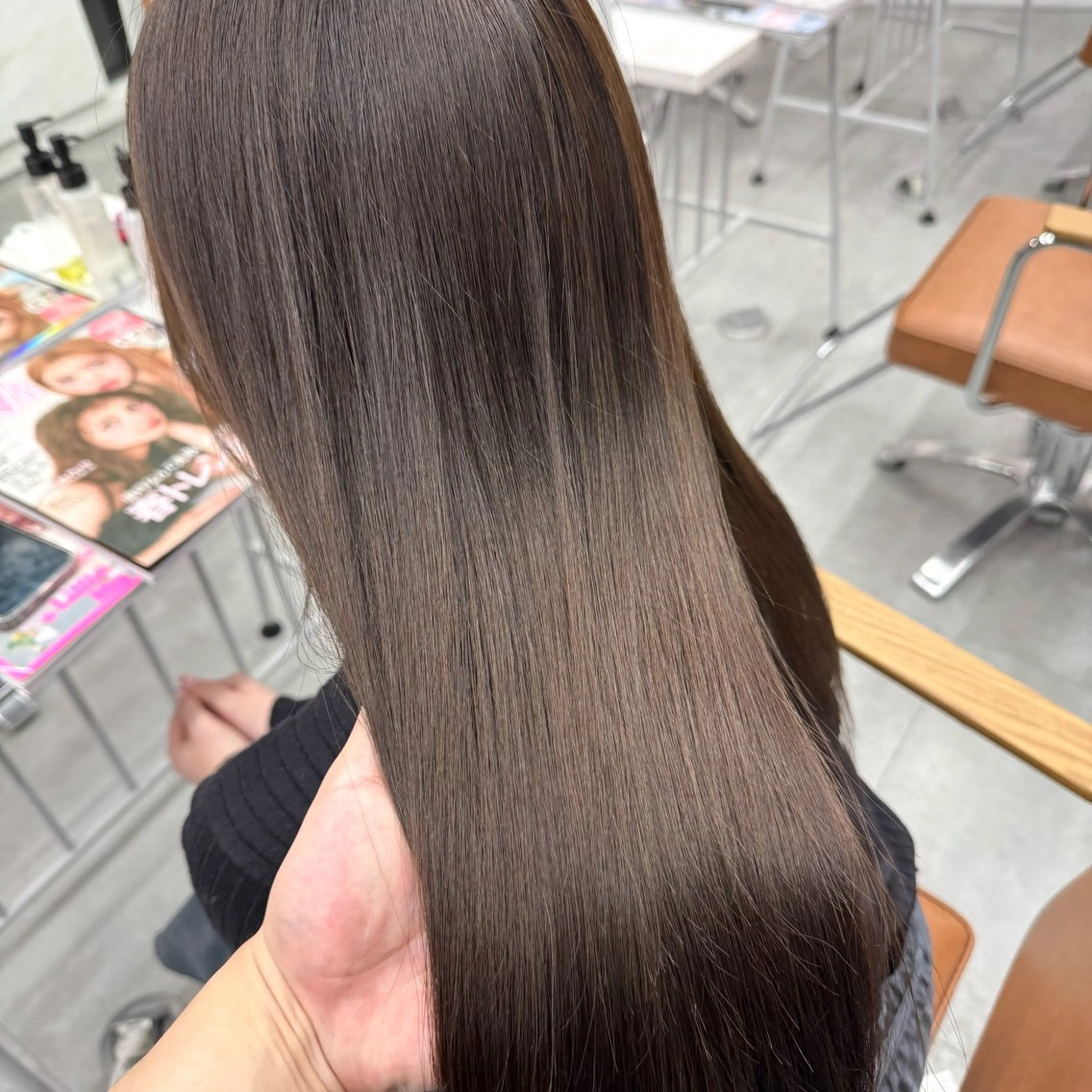 ロング カラー ヘアアレンジ ヘアカラー ブリーチなしカラー /ベージュ/安形翔のヘアスタイル