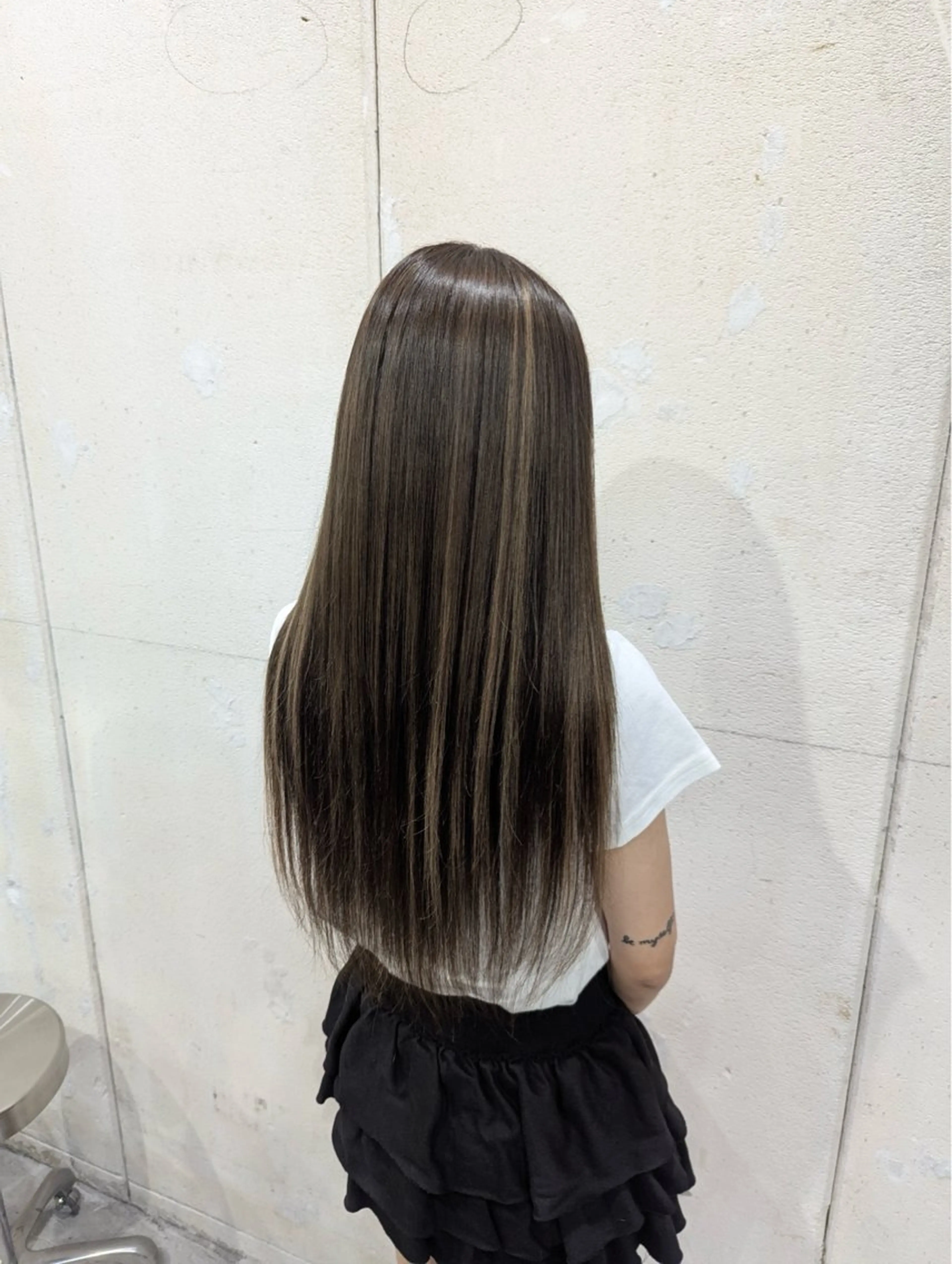 【オフ料金¥4500→¥0】エクステオフ&艶カラー¥13200→¥5500の写真