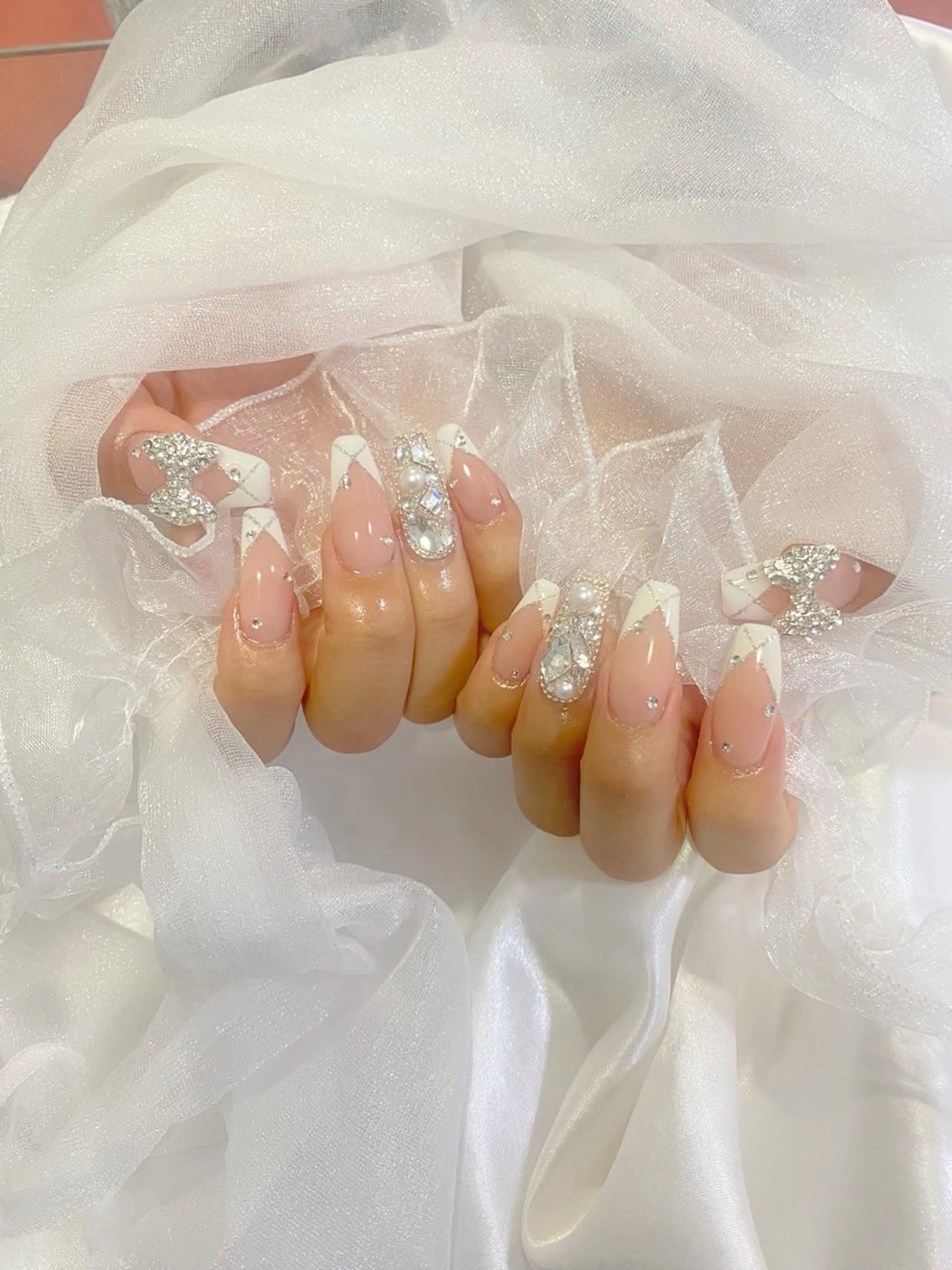 ネイル ハンドネイル shareplus honmachi所属・Lim nail🤍 Ayaのネイルデザイン