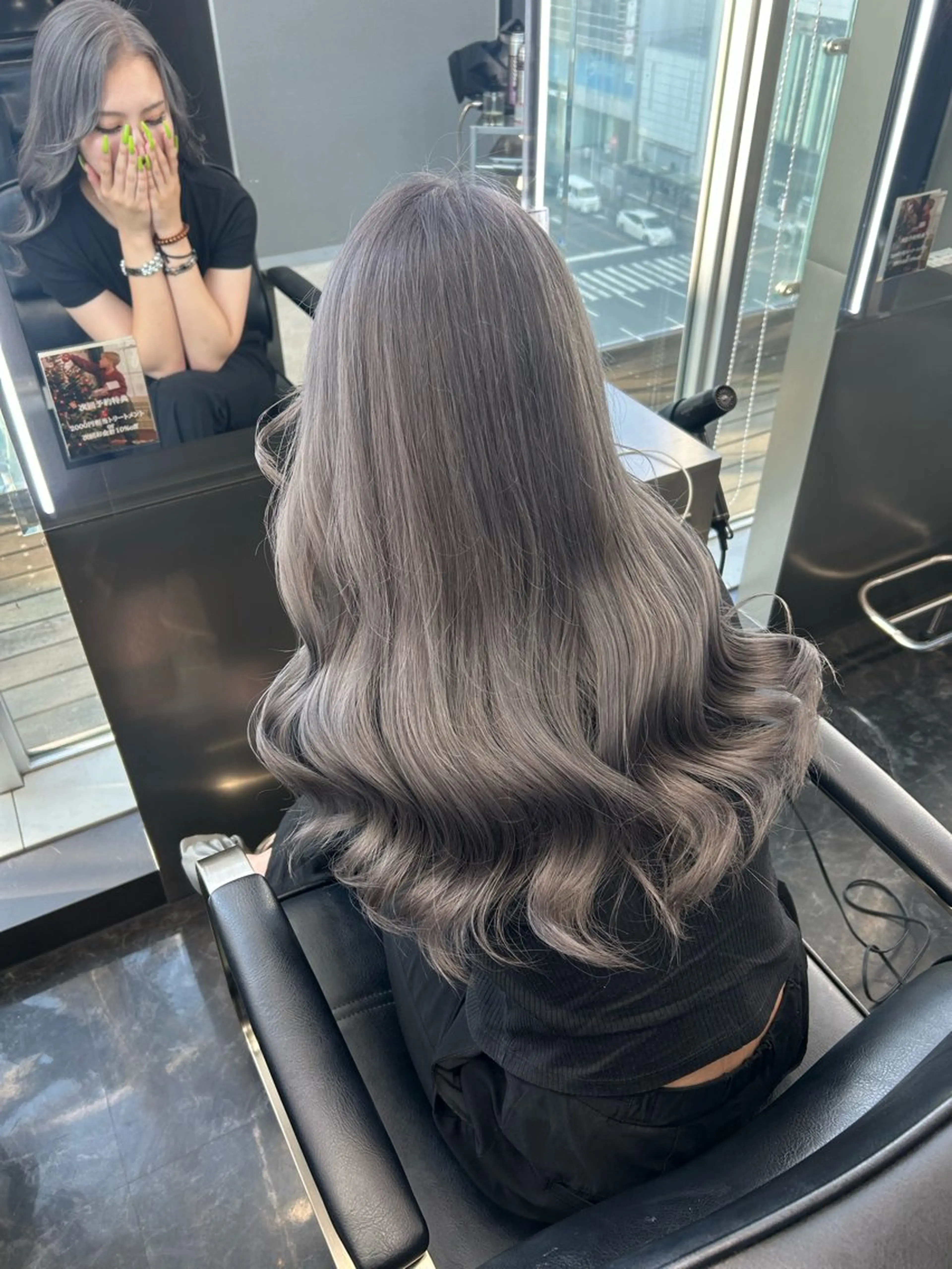 カラー ヘアカラー トリートメント レイヤーカット⭐️/ AYAKAのヘアスタイル