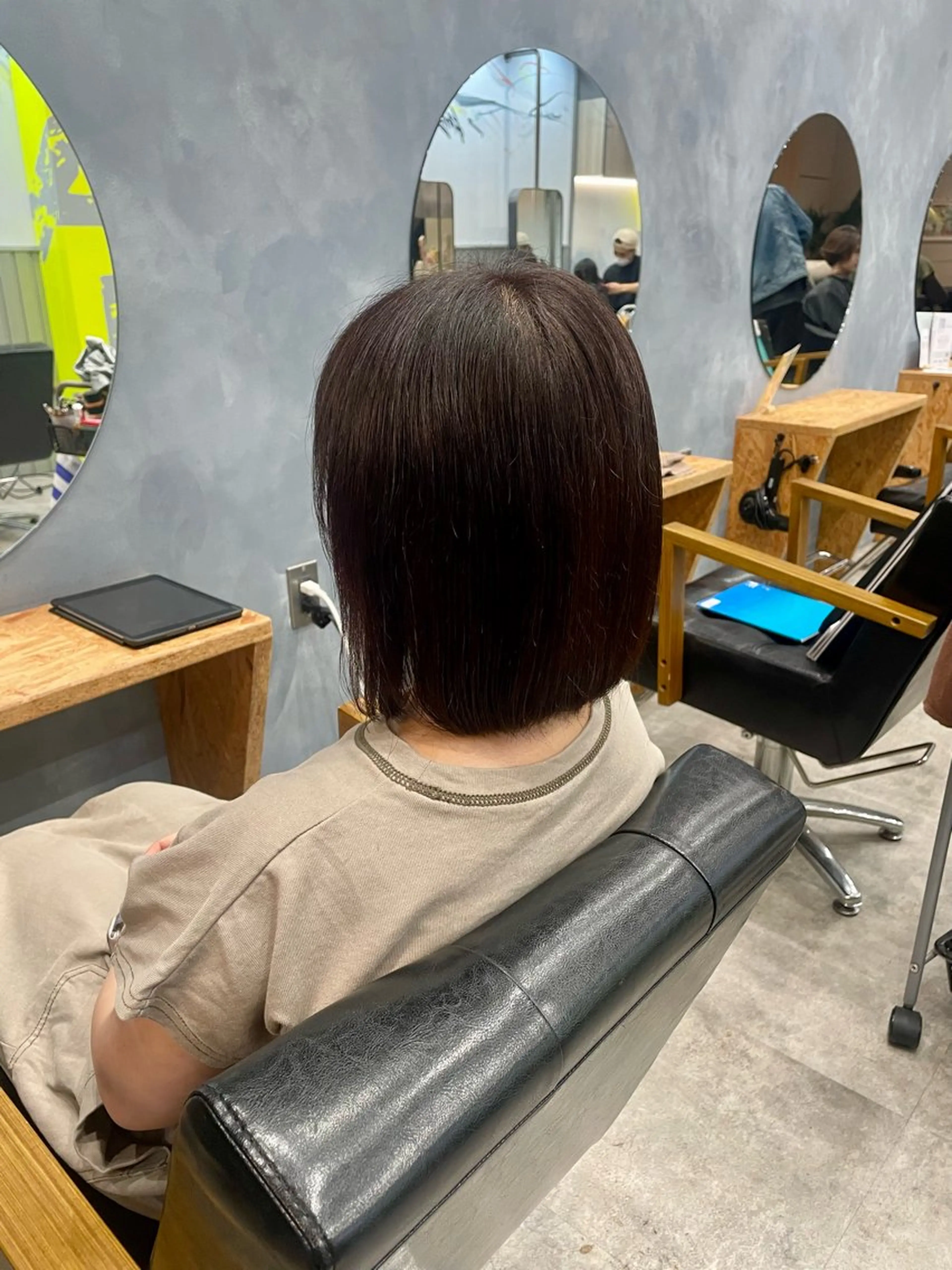 ミディアム カラー ブラウンカラー ボブ RAWR hair WaMen所属・飛澤 太陽のヘアスタイル