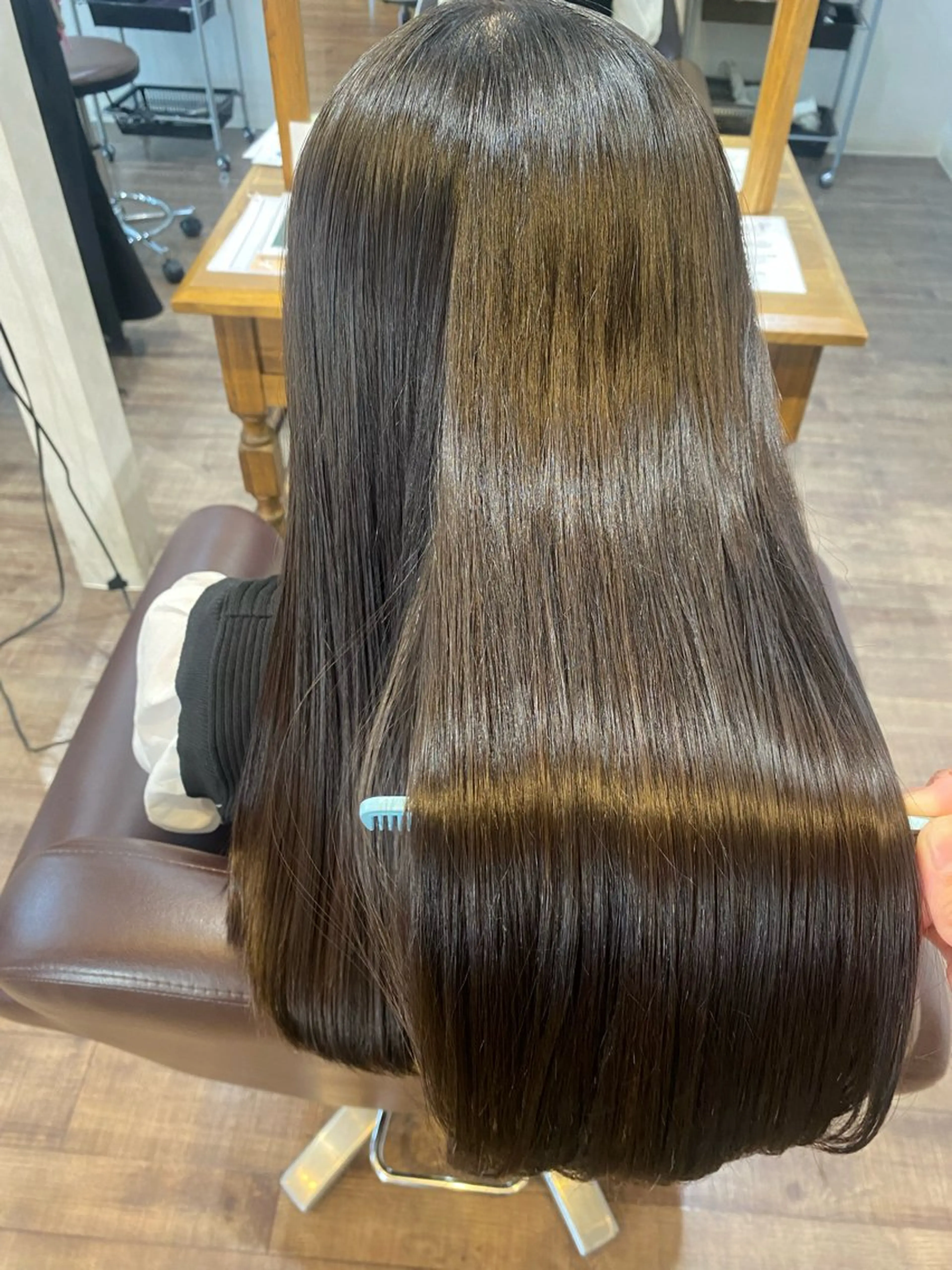 ロング 縮毛矯正 美容室Limb所属・髪質改善/縮毛/小林 水葵のヘアスタイル