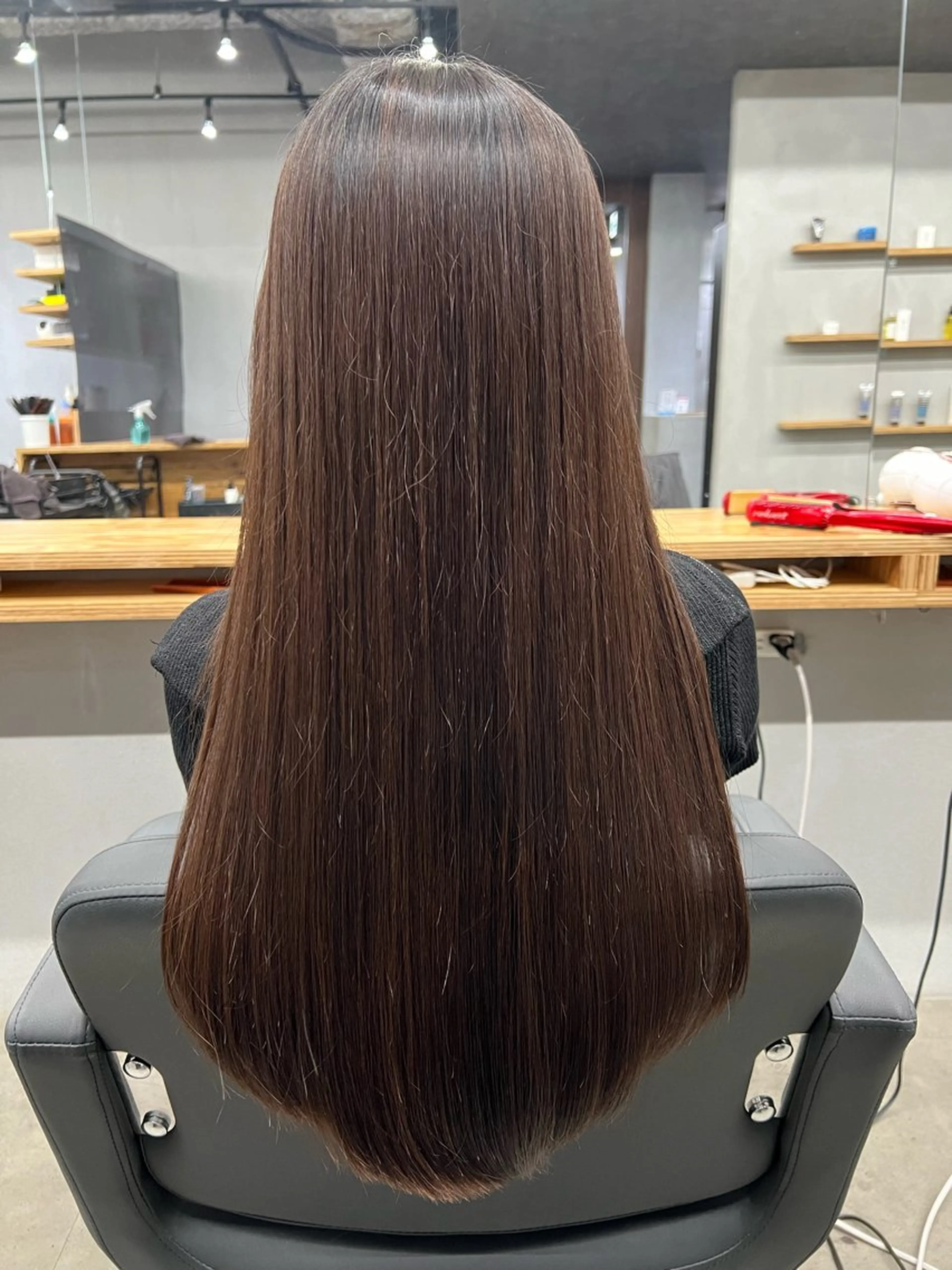 ロング 卒業式のヘアスタイル カット 縮毛矯正 トリートメント 亀田 泰生のヘアスタイル