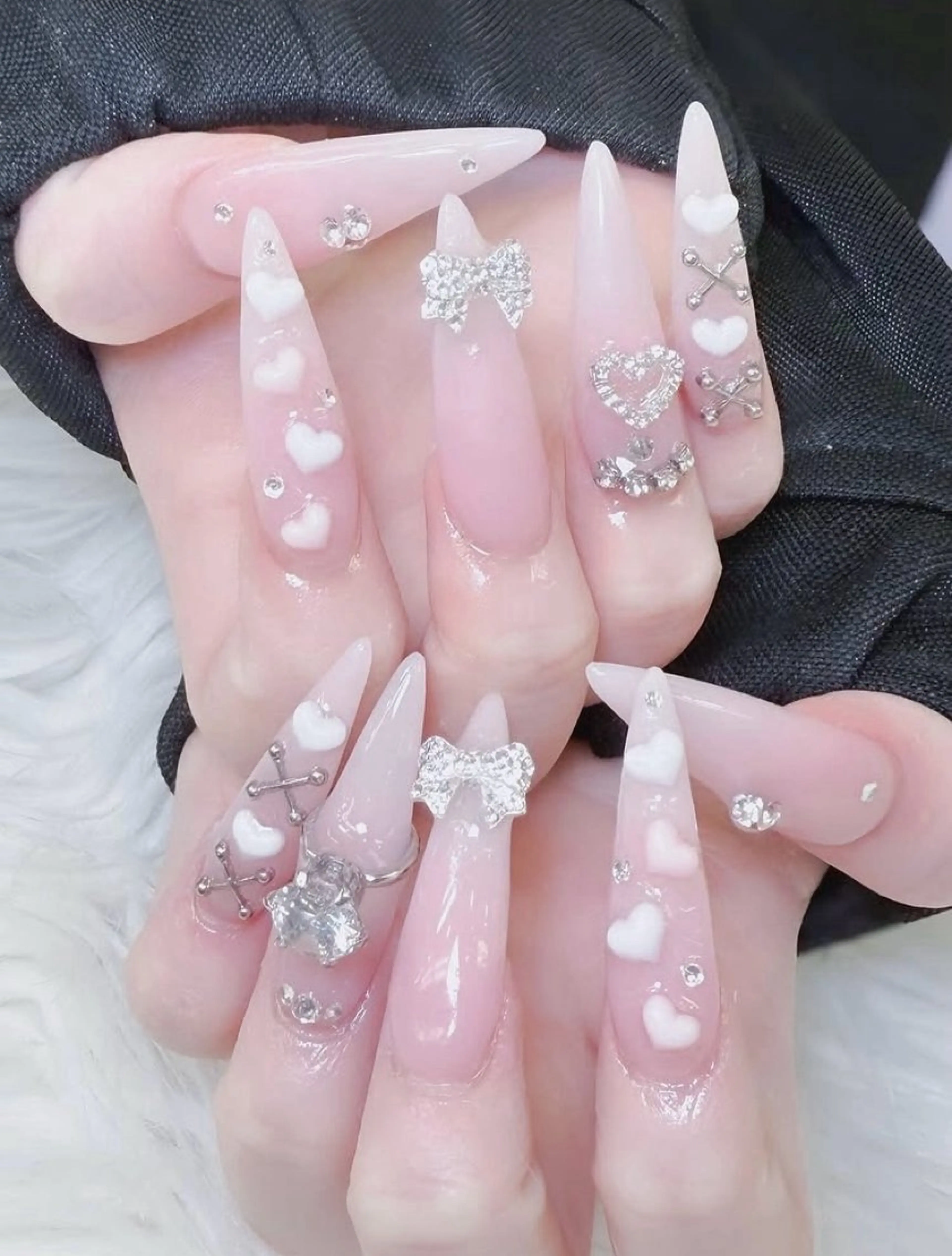 ネイル ハンドネイル Lee Nailsのネイルデザイン
