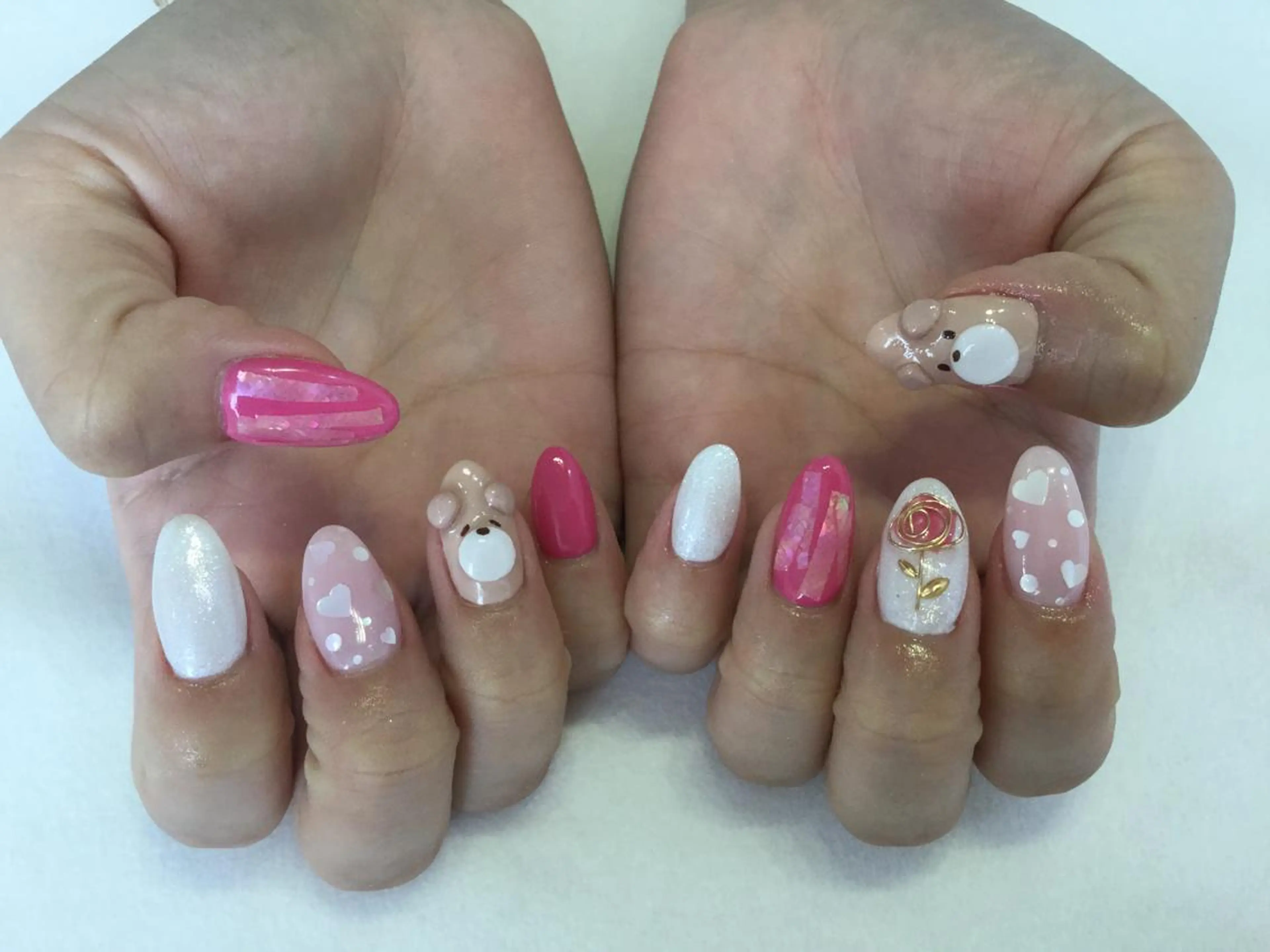 ネイル 💎🐰 saki. m 🐰💎のネイルデザイン