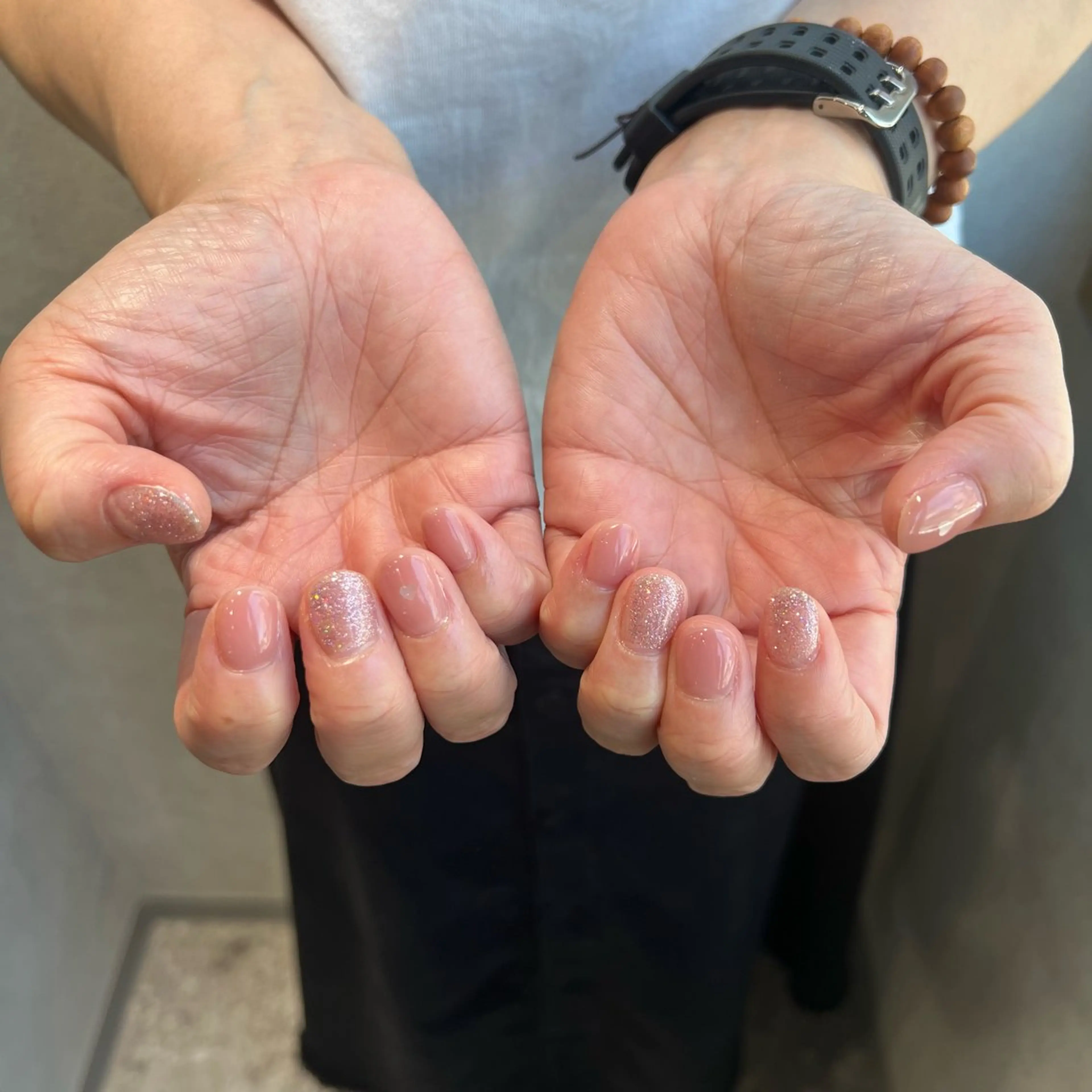 ネイル シンプルネイル Rommy Arisaのネイルデザイン