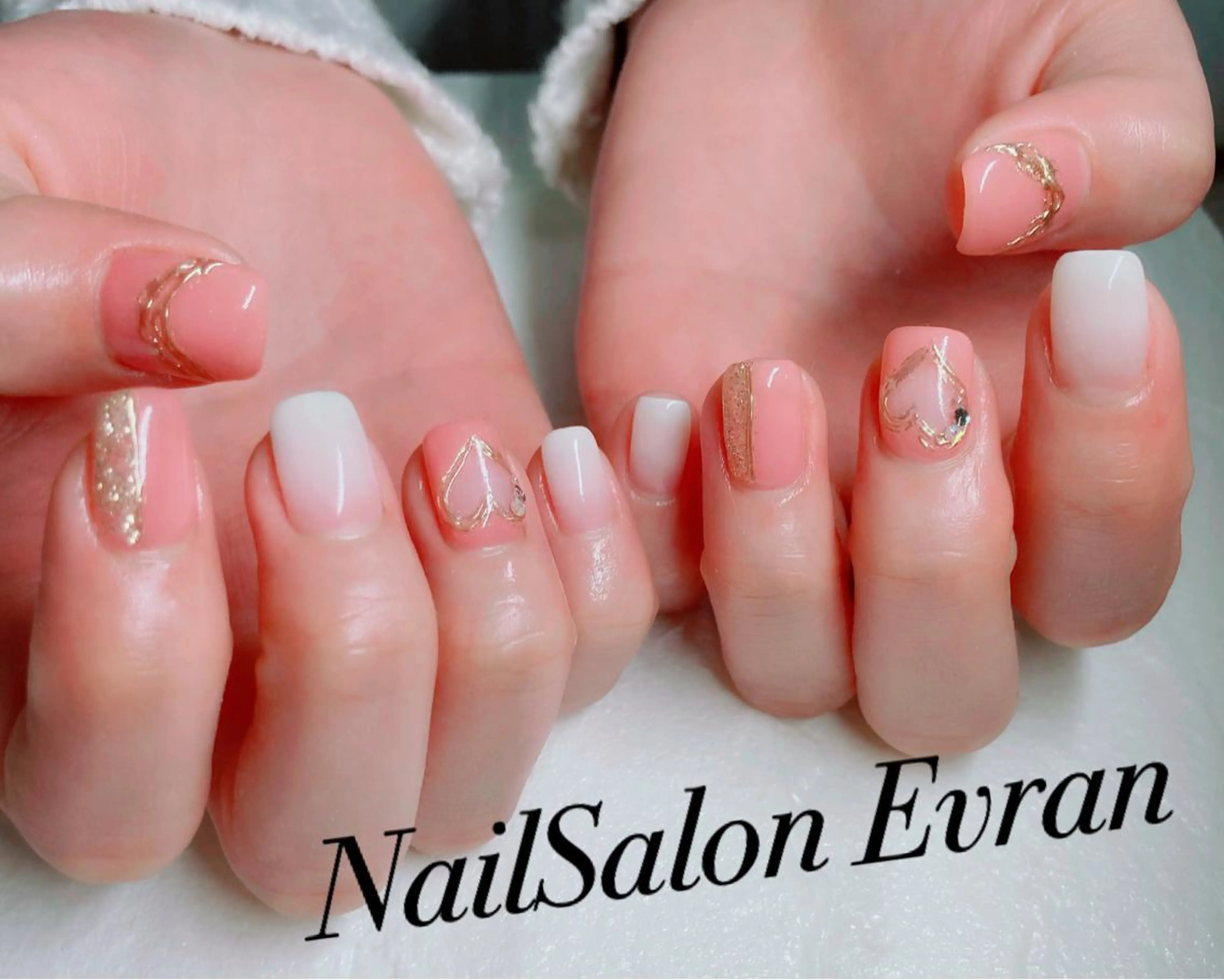 ネイル ニュアンスネイル ハンドネイル Nail salon Evranのネイルデザイン