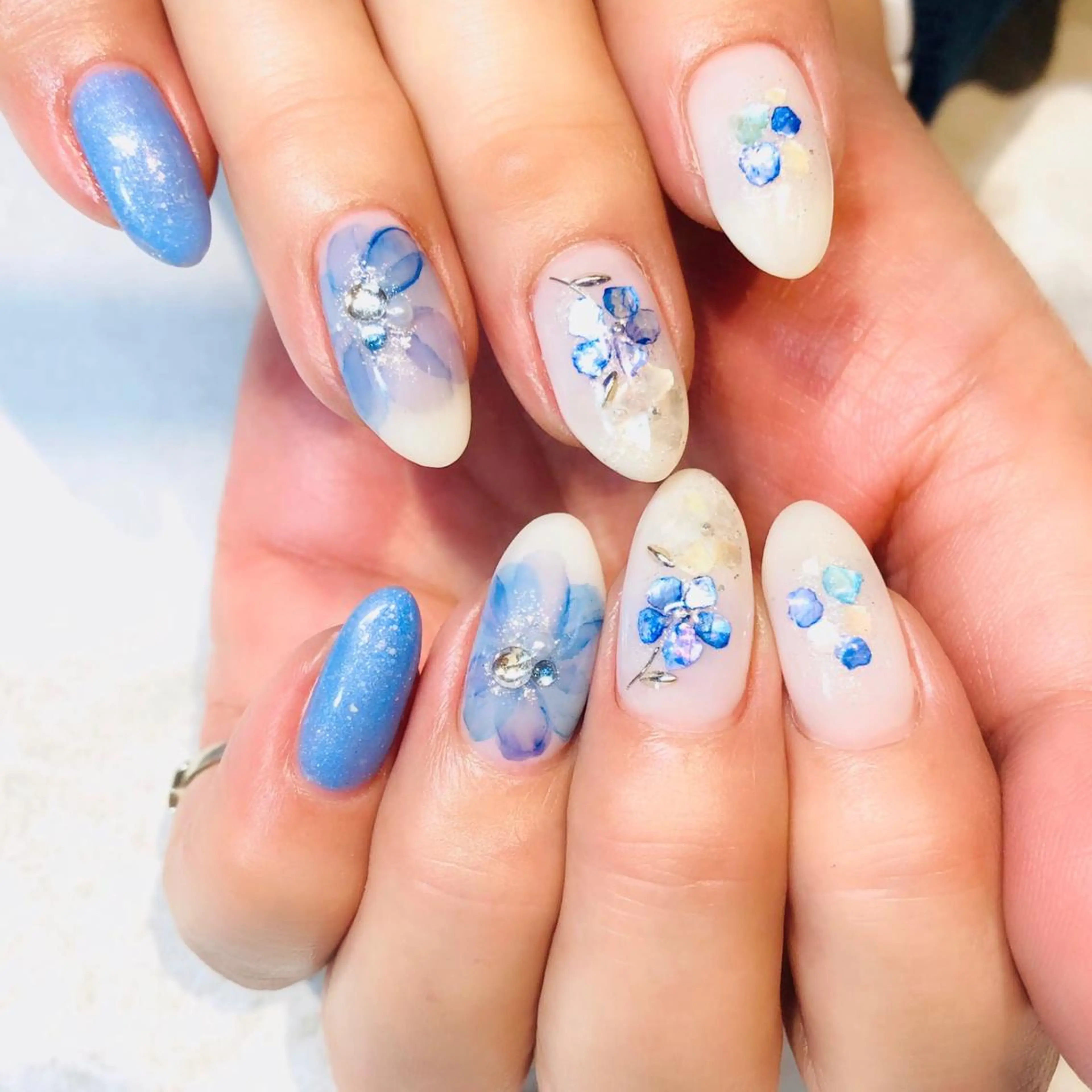 ネイル AinaShareSalon所属・Yui＊Aina ShareSalonのネイルデザイン