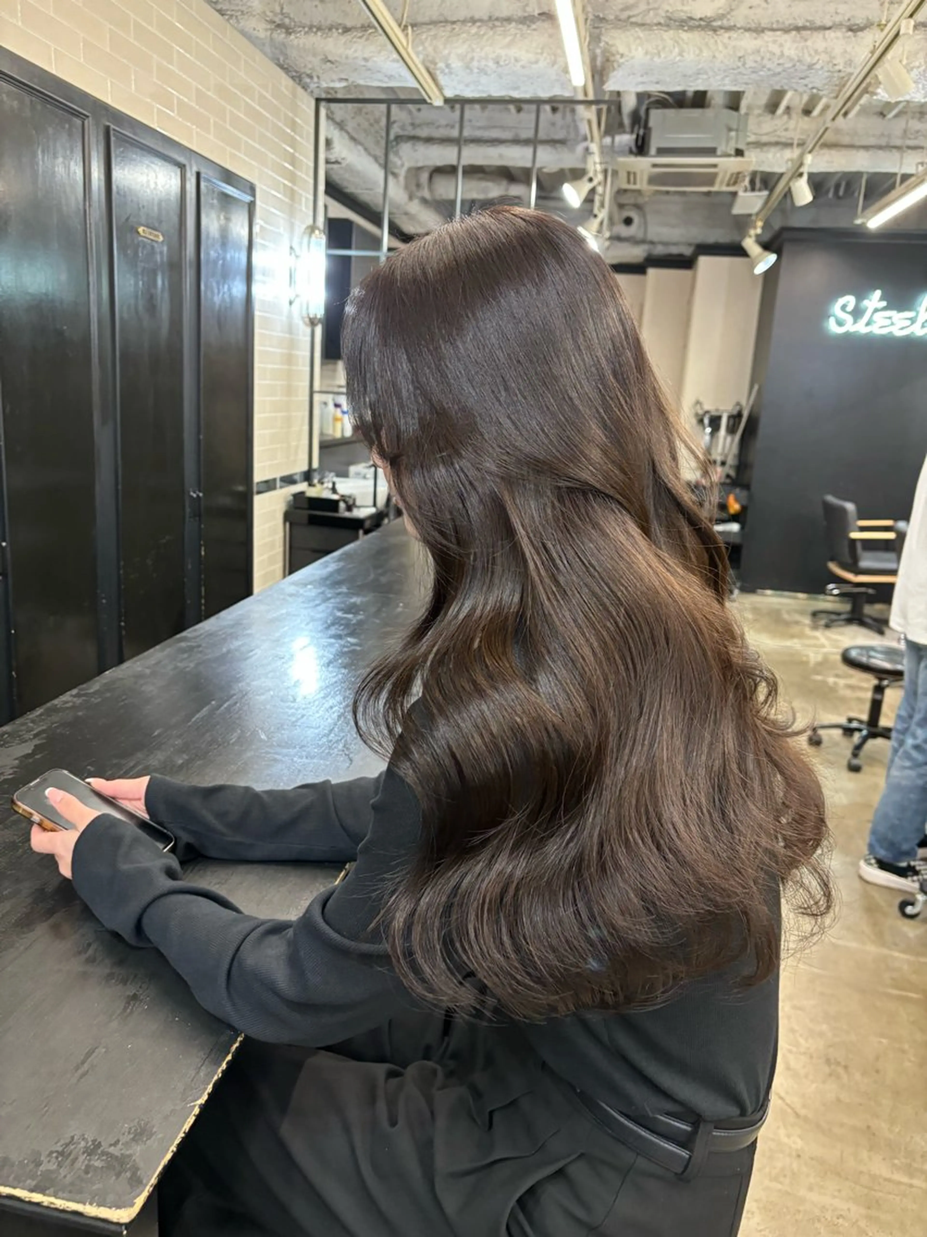 ロング カラー カット ヘアカラー トリートメント オリーブベージュ 🫒🩶Rianaのヘアスタイル