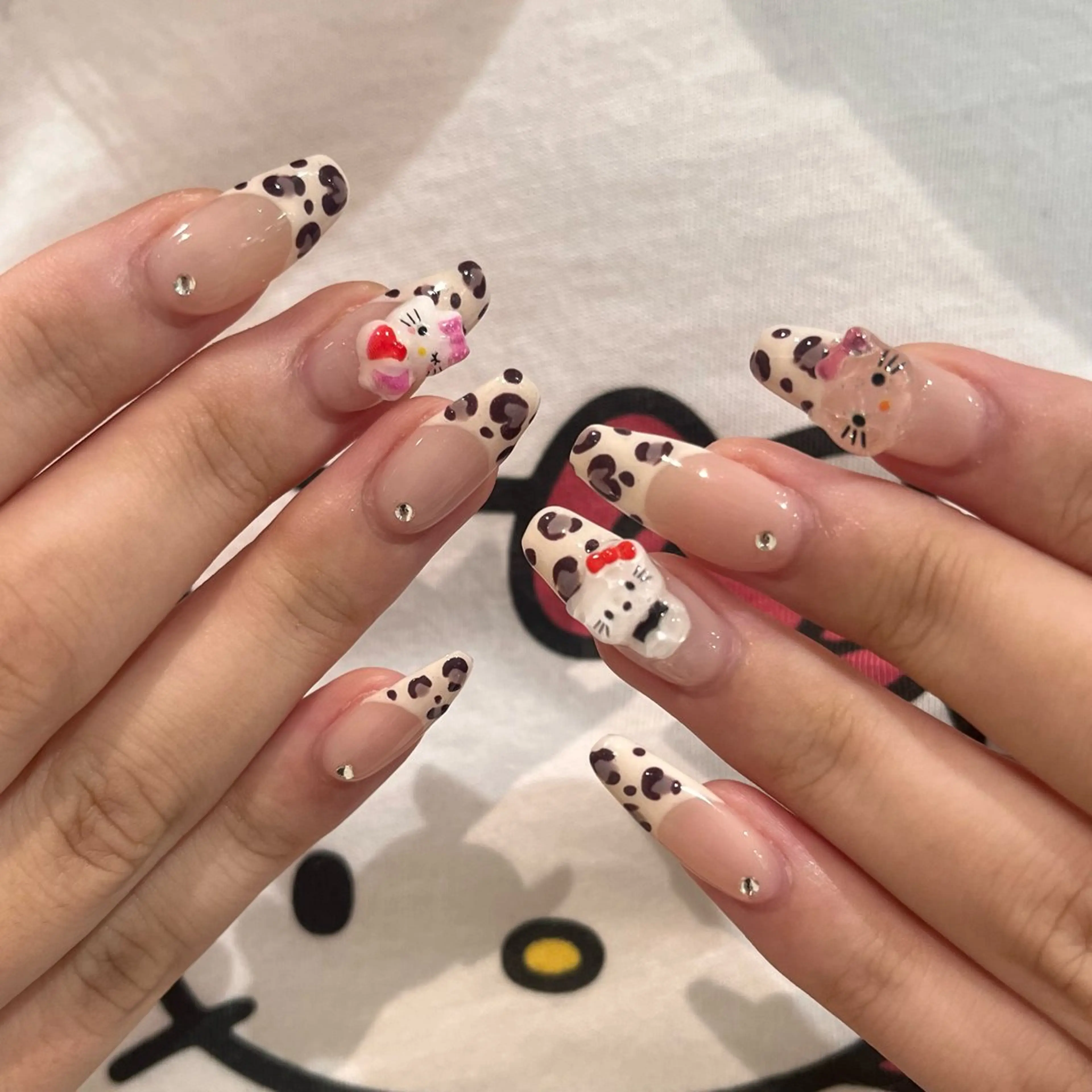 ネイル ハンドネイル Neolive 銀座 / mioのネイルデザイン