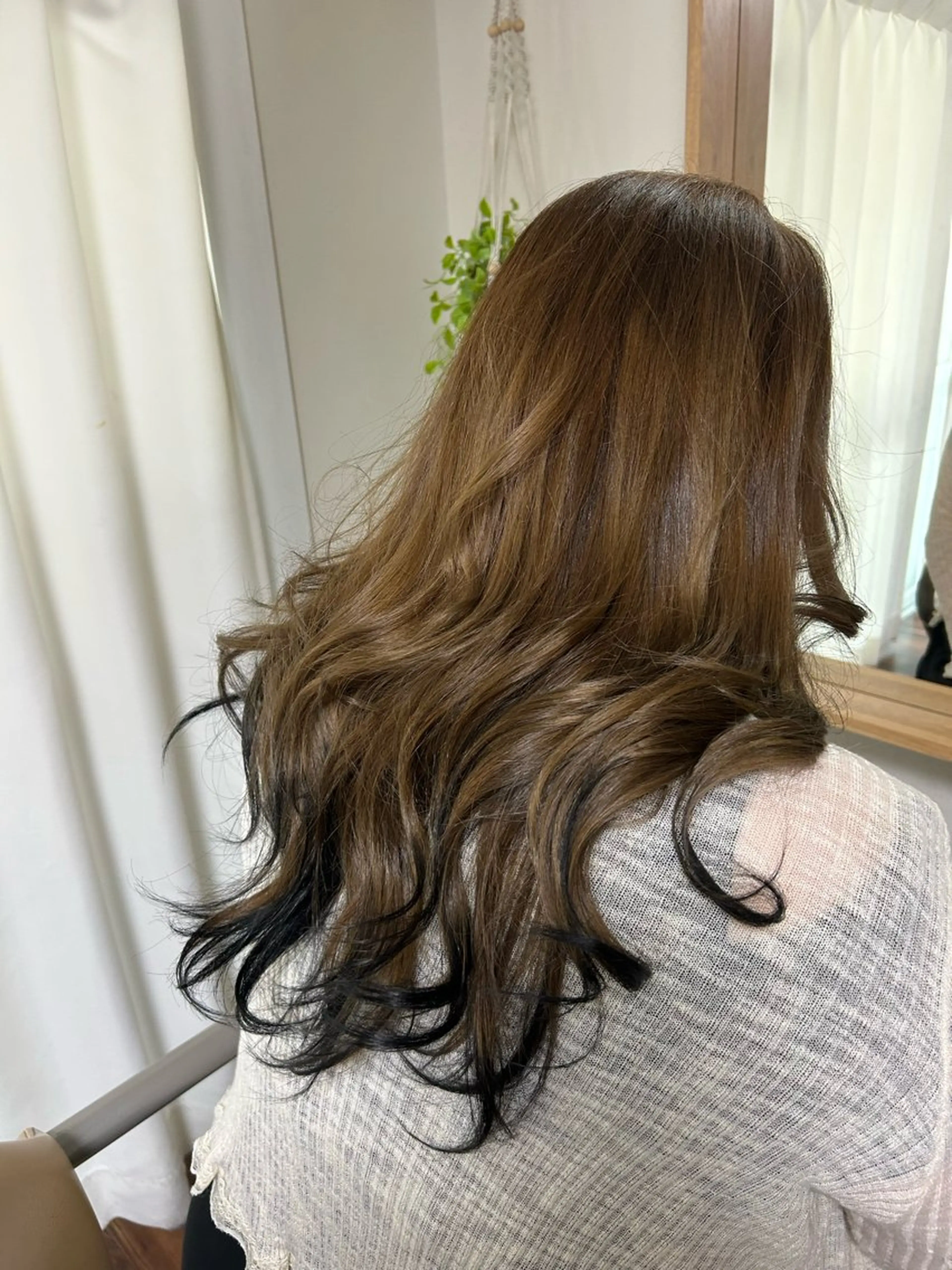 ロング カラー 黒髪 🌈アイスアウト🌈 Mahoのヘアスタイル