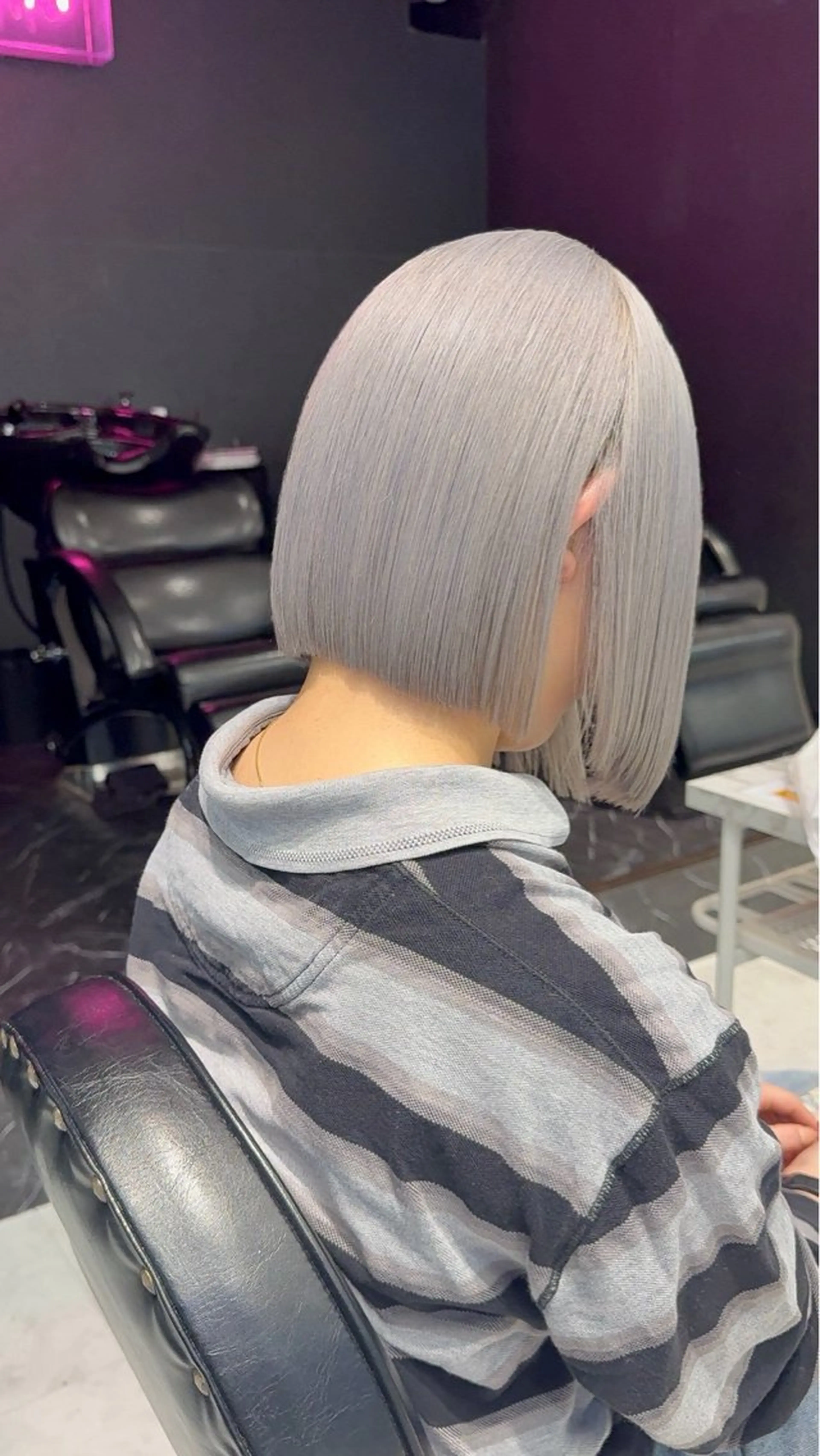 ショート ヘアカラー 管野 愛奈のヘアスタイル