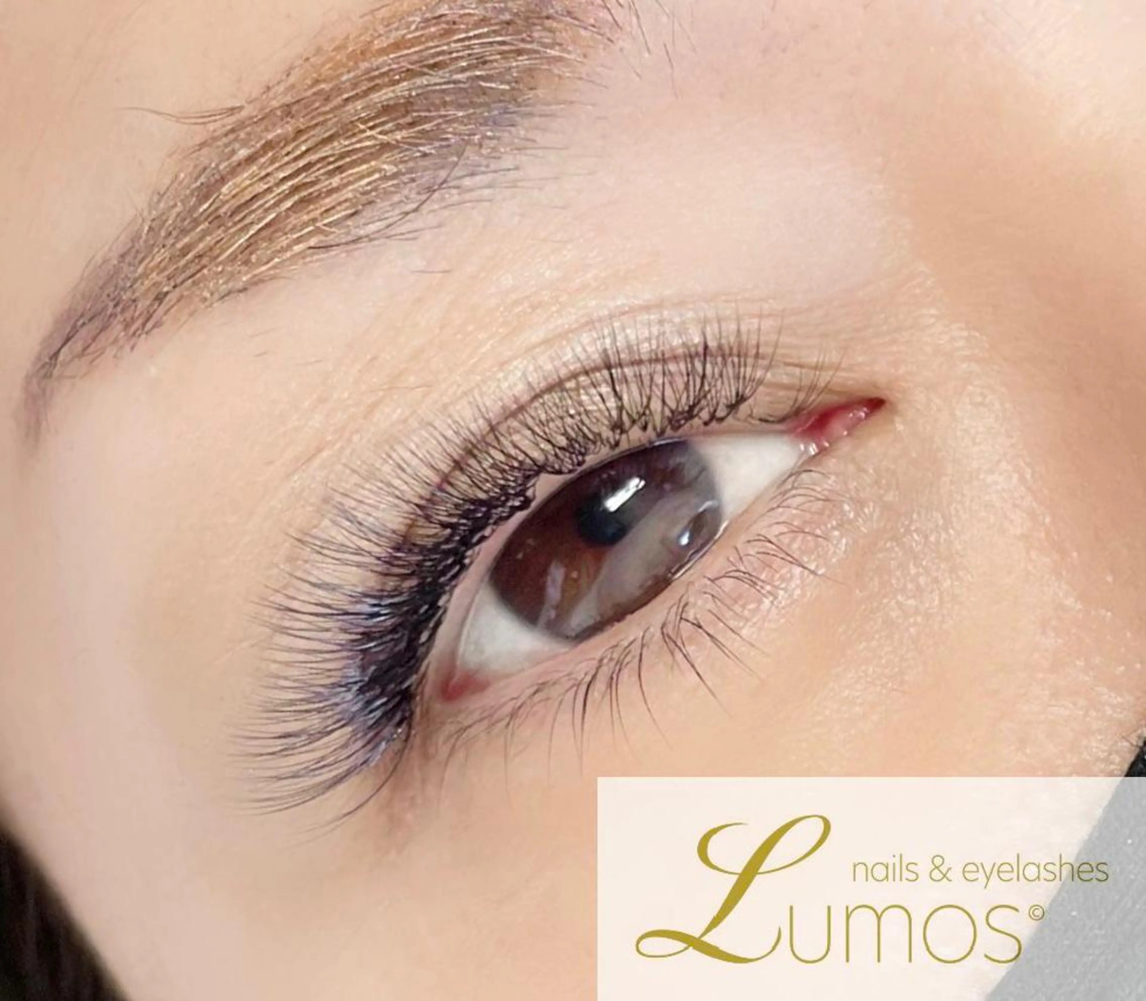 マツエク・マツパ ボリュームラッシュ マツエク Lumos nail&eyelash所属・Lumos Ayakaのマツエク・マツパデザイン