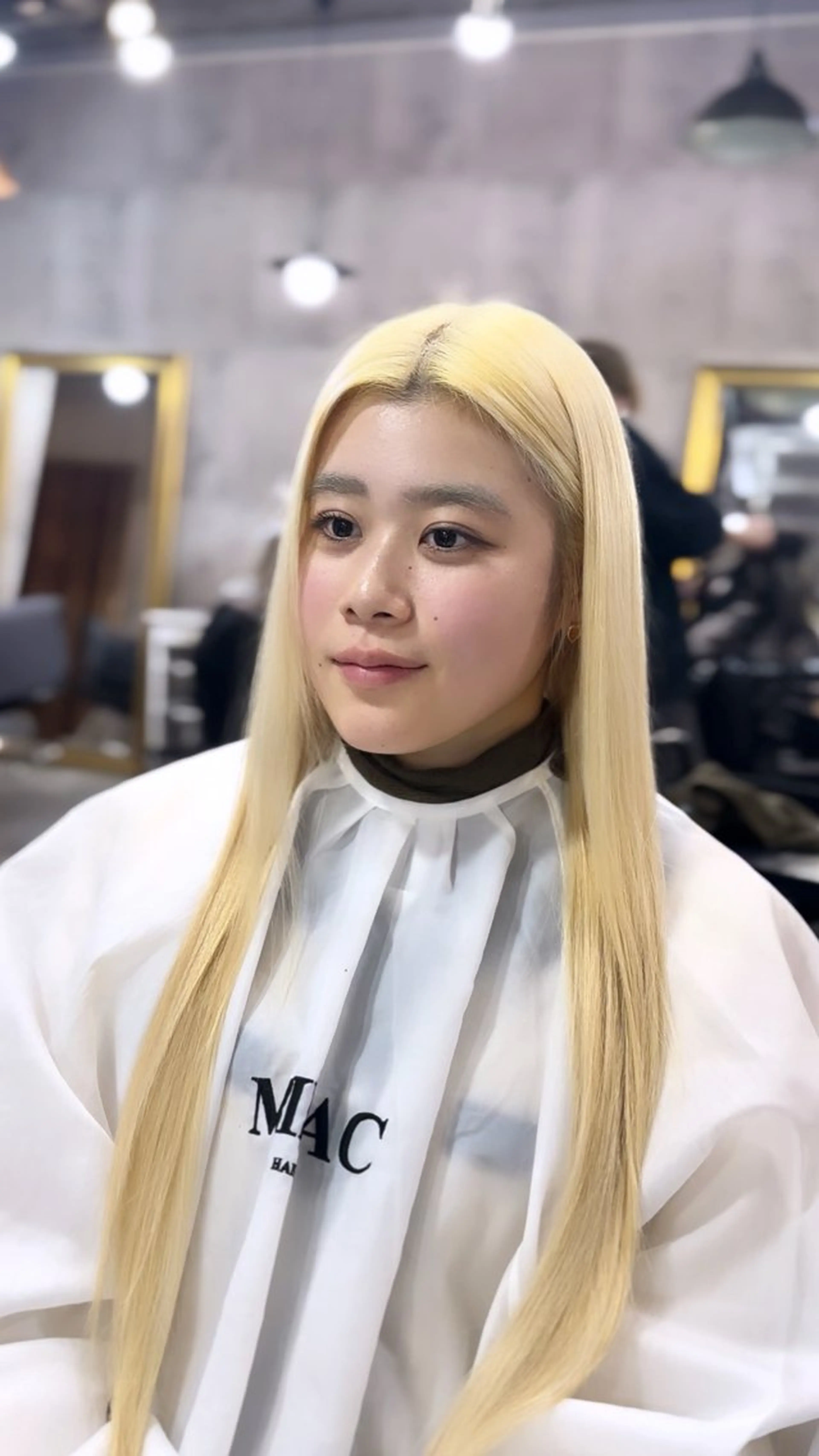 ロング ヘアカラー MIRAC所属・uda 抜きっぱなし /最高級エクステのヘアスタイル