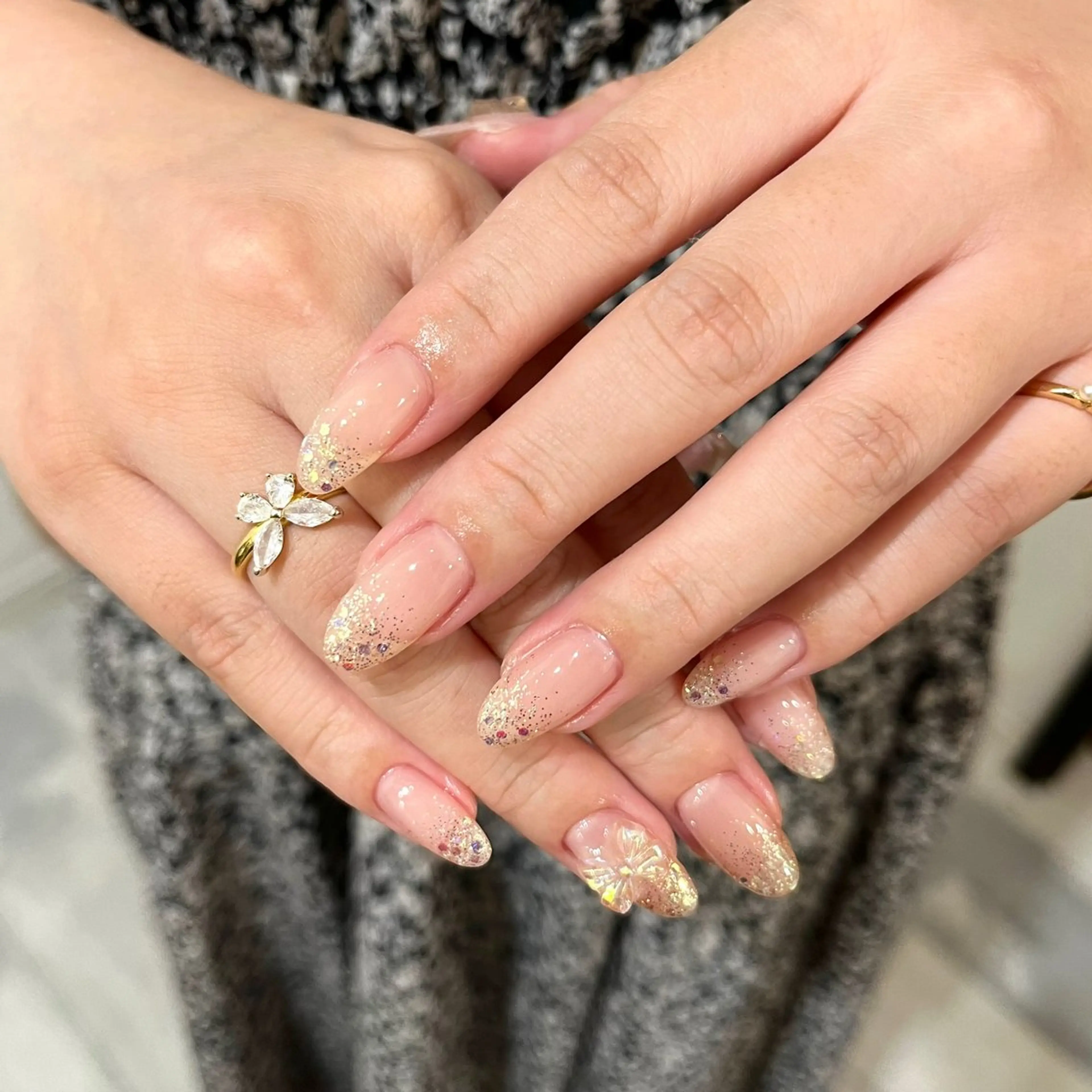 ネイル リボン ハンドネイル KODA308 Saoriのネイルデザイン