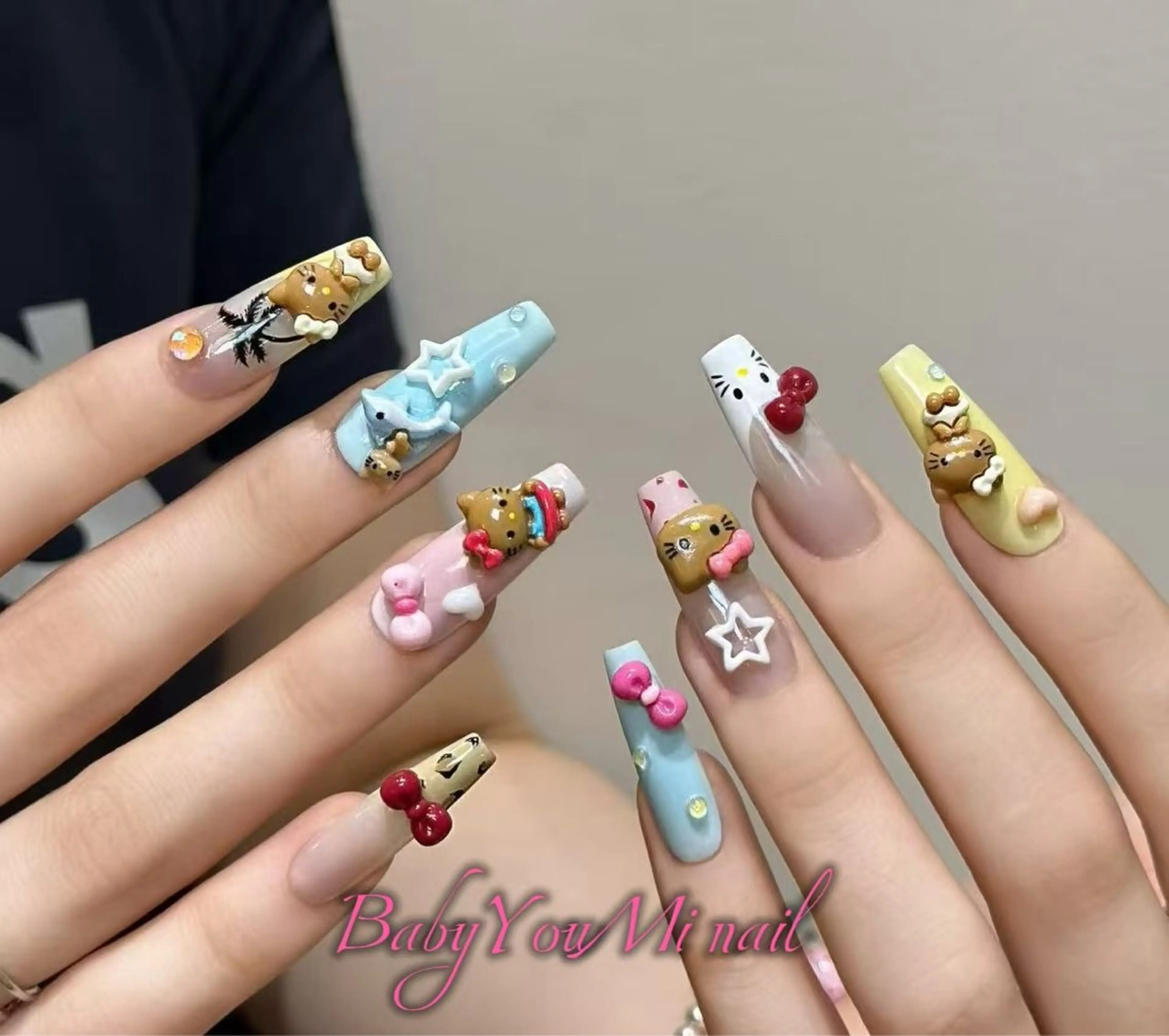 ネイル オーロラネイル フラワーネイル フットネイル フレンチネイル ジェルネイル ハンドネイル BabyYouMi ねねのネイルデザイン