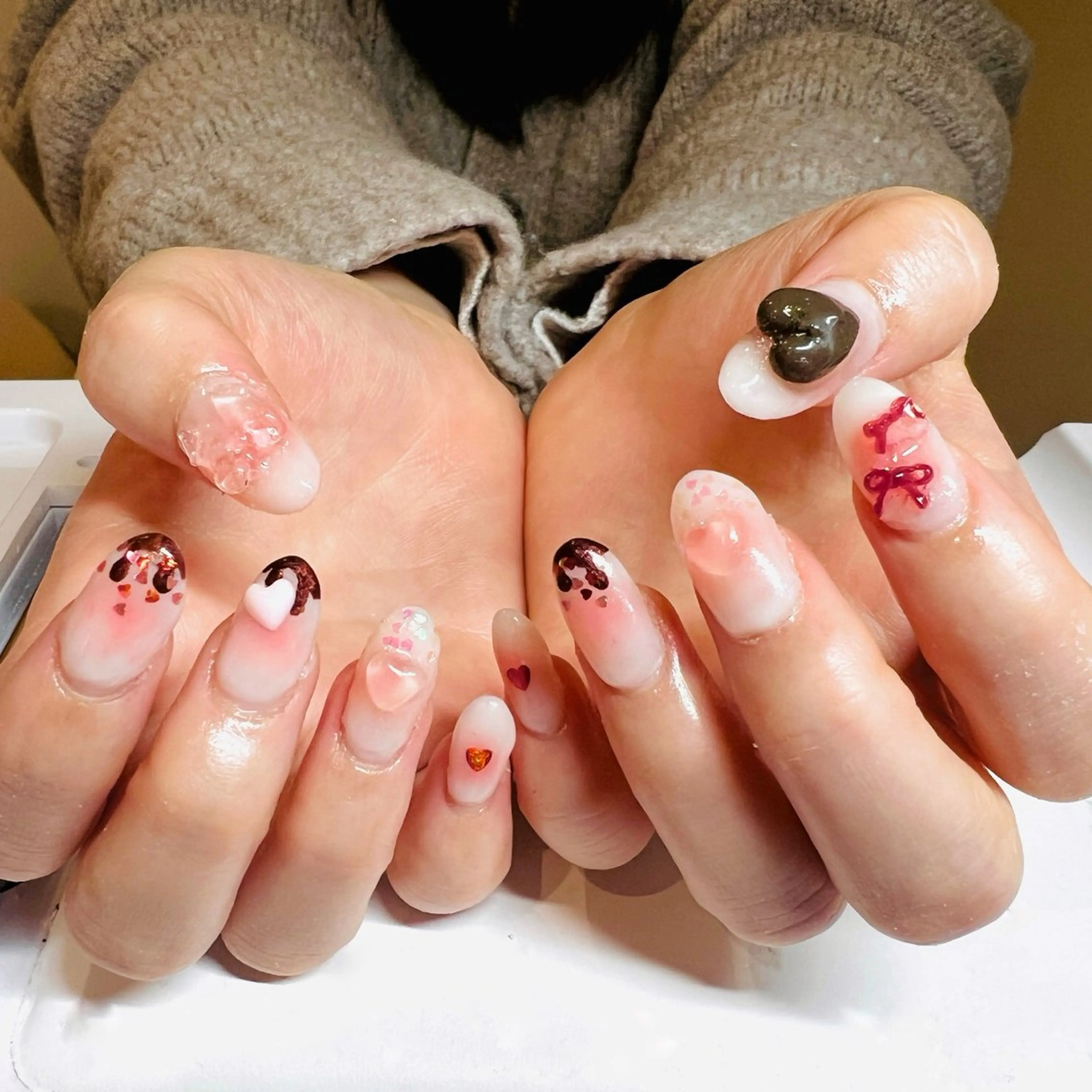 セミロング ハンドネイル Nail Salon midnightのネイルデザイン