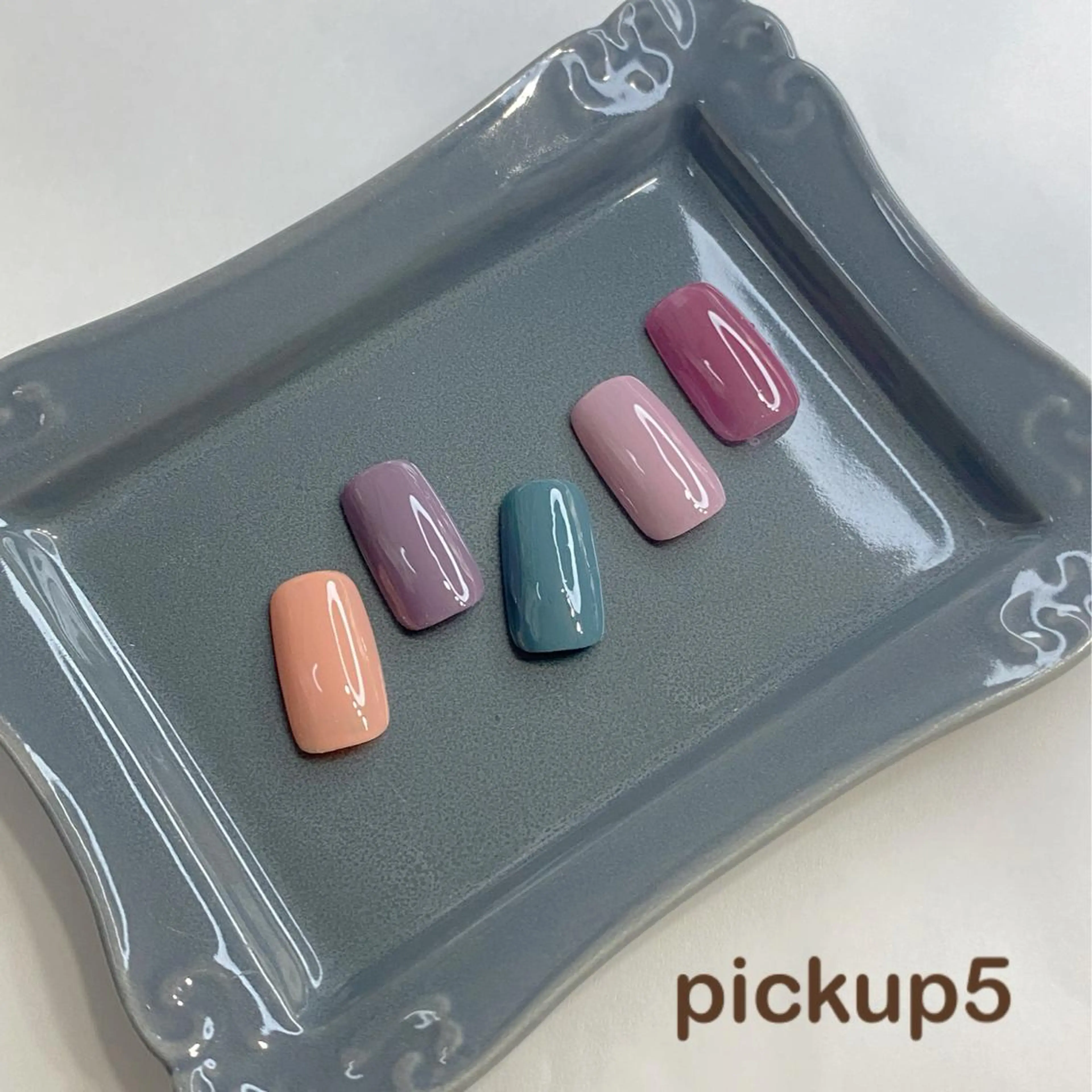 ネイル ジェルネイル ワンカラーネイル ハンドネイル フットネイル ハンドケア corazon所属・ネイリスト aicoのネイルデザイン