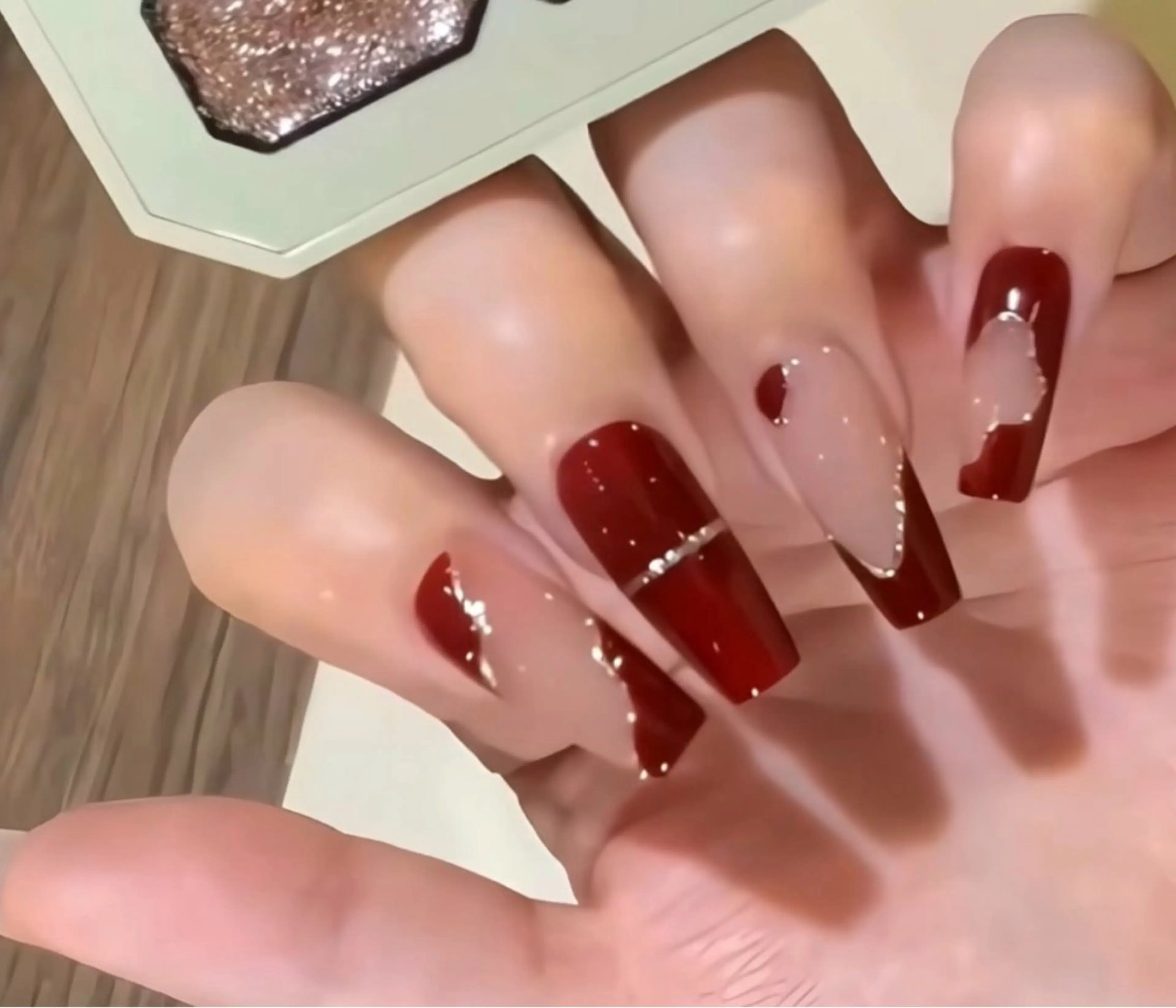 ネイル アートネイル 長さ出し ジェルネイル マグネットネイル ニュアンスネイル なな_ CloudyChanのネイルデザイン